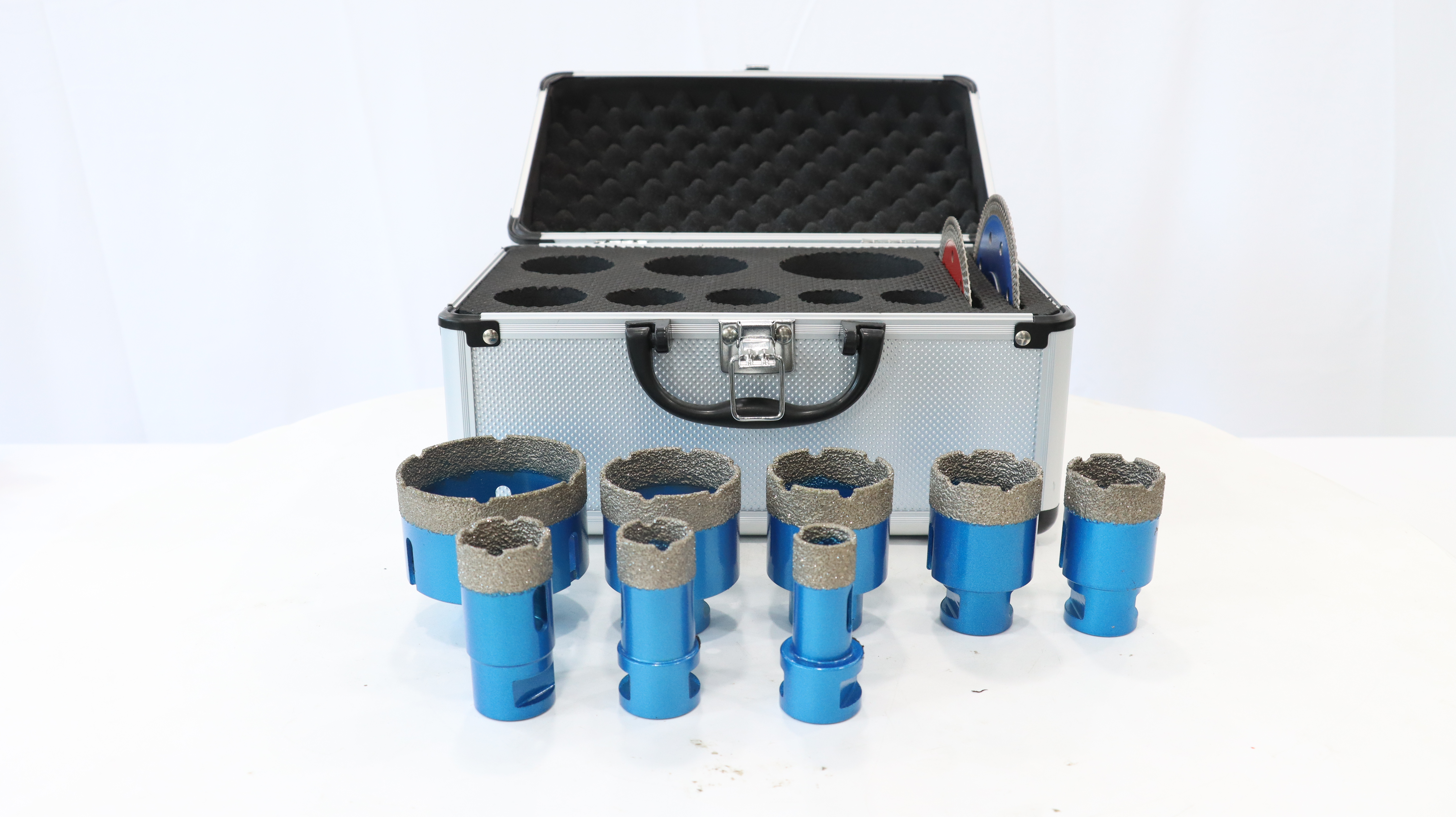 How to Maximize Efficiency with the Right Hole Cutter Ki