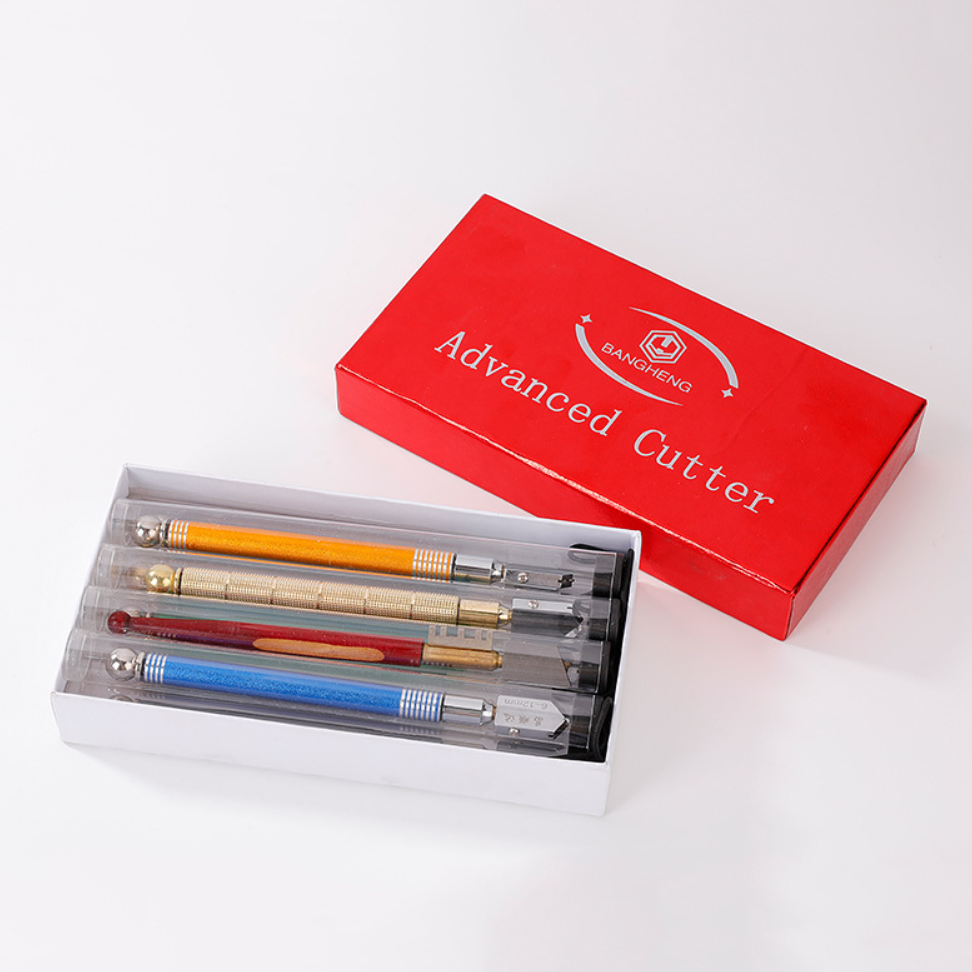What Makes a Stained Glass Cutter Ideal for Beginners?