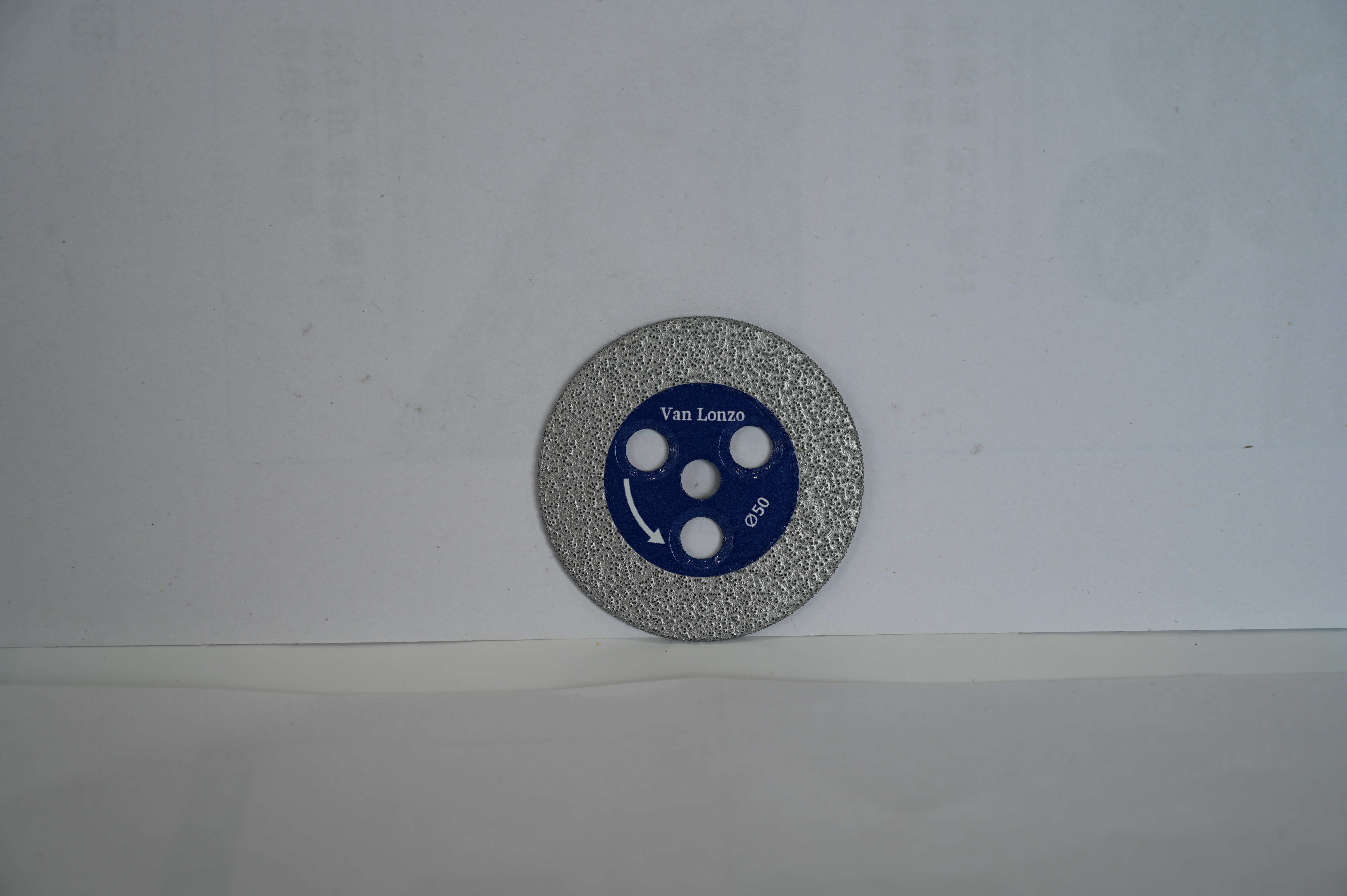 What Are the Top Features to Look for in Wholesale Diamond Saw Blades?