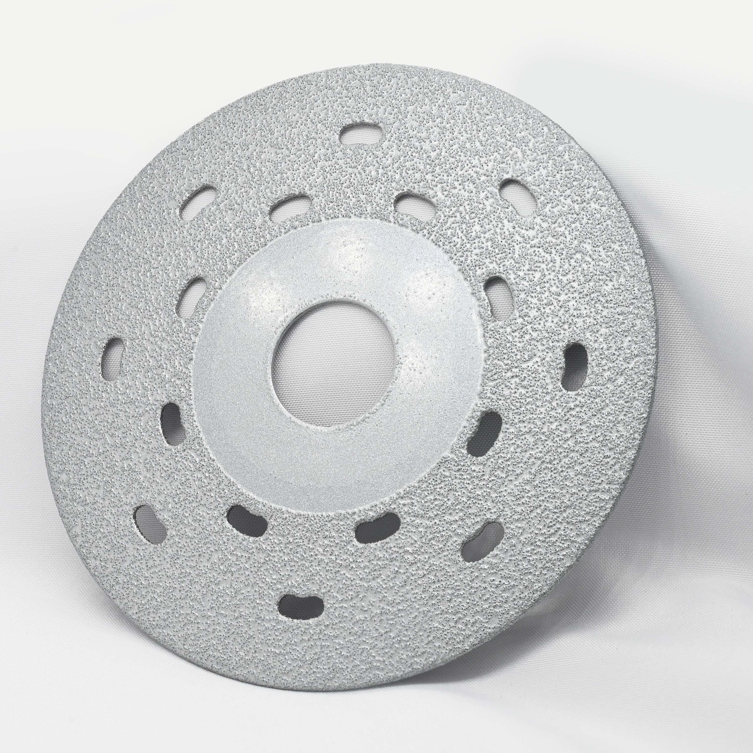How to Choose the Right Diamond Cutting Blade for Your Concrete Projects