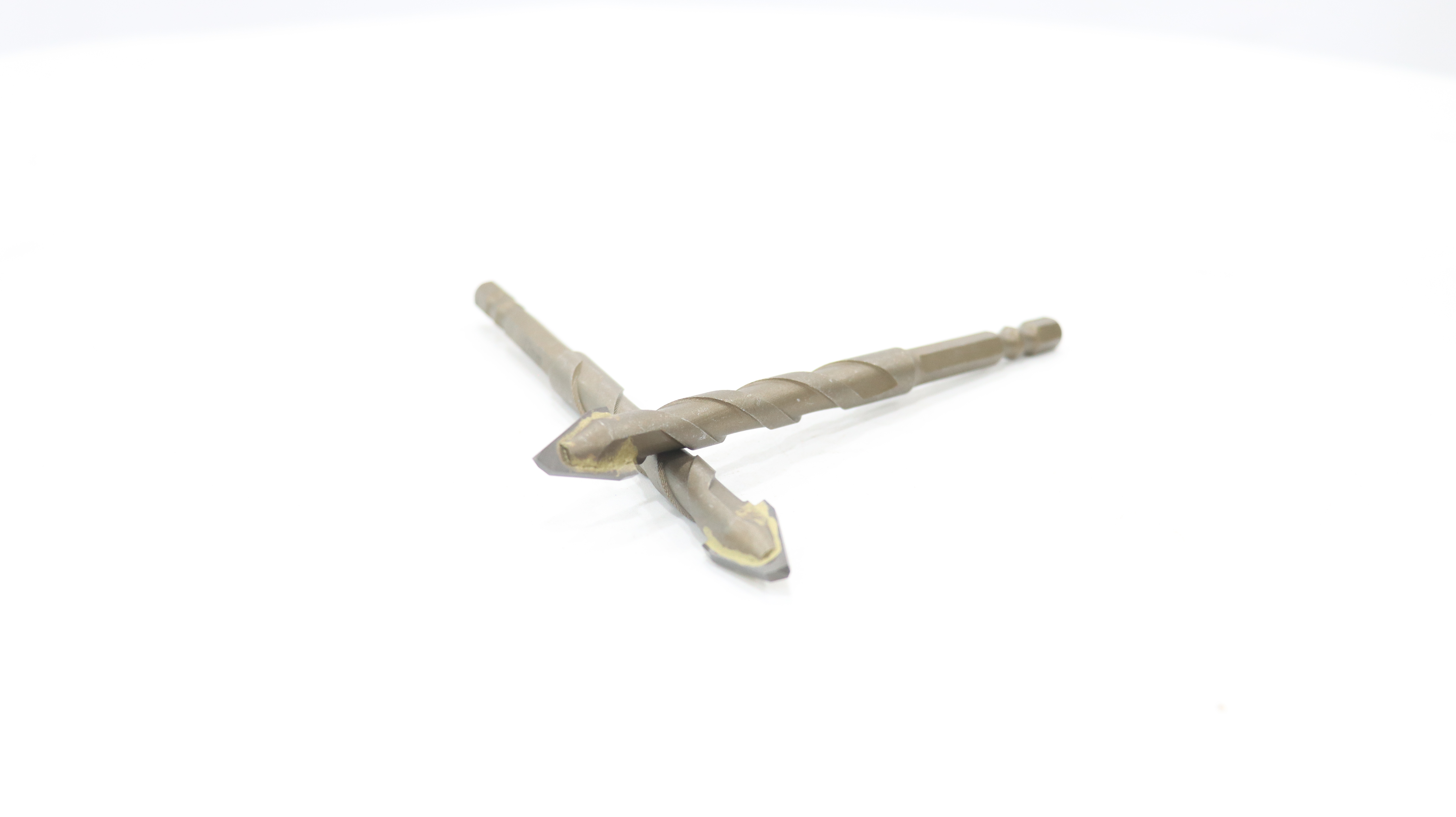 What Are the Benefits of Using Carbide Tipped Drill Bits for Tile Work?