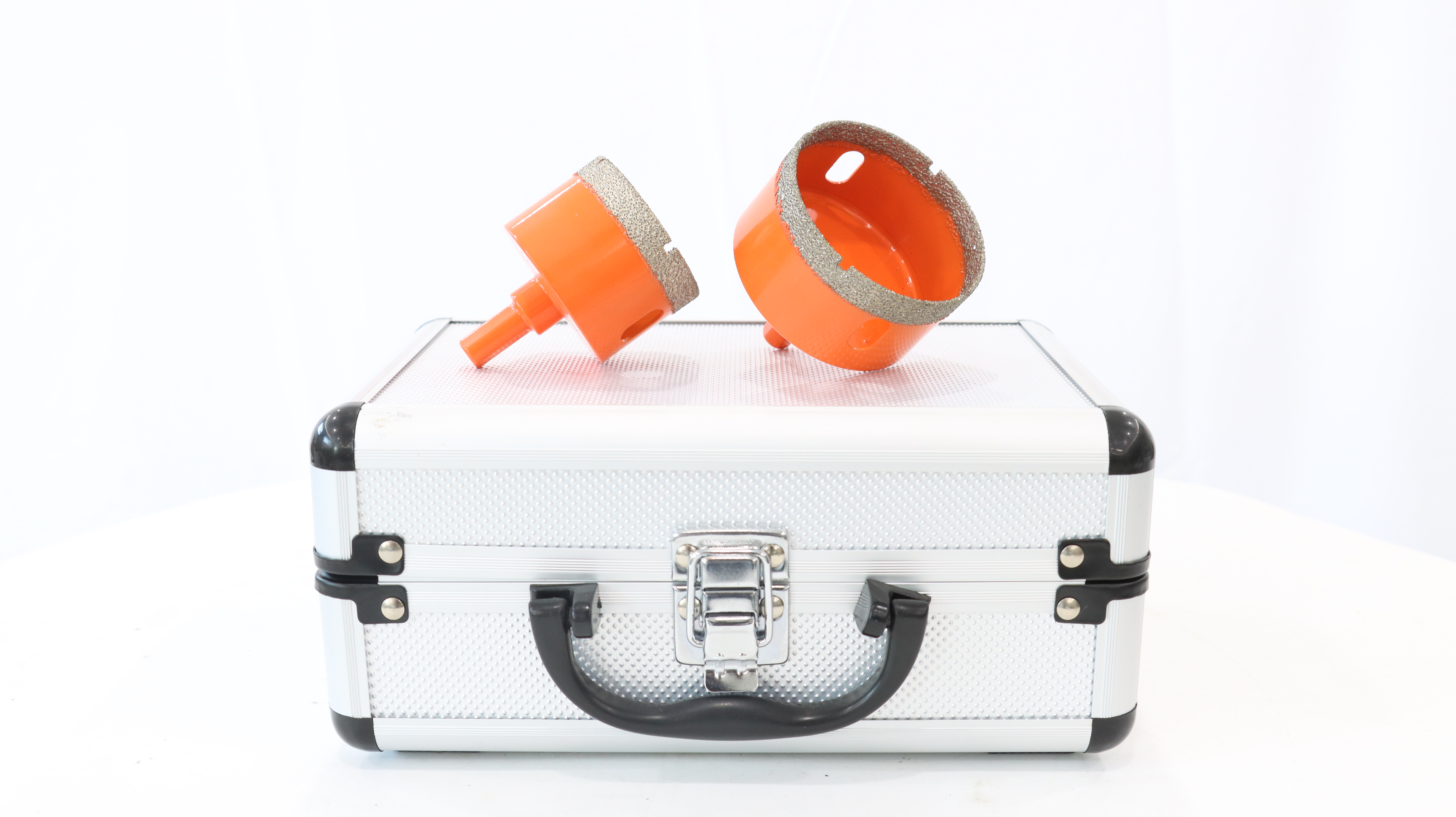 What Are the Key Features of a Durable Hole Saw Kit?