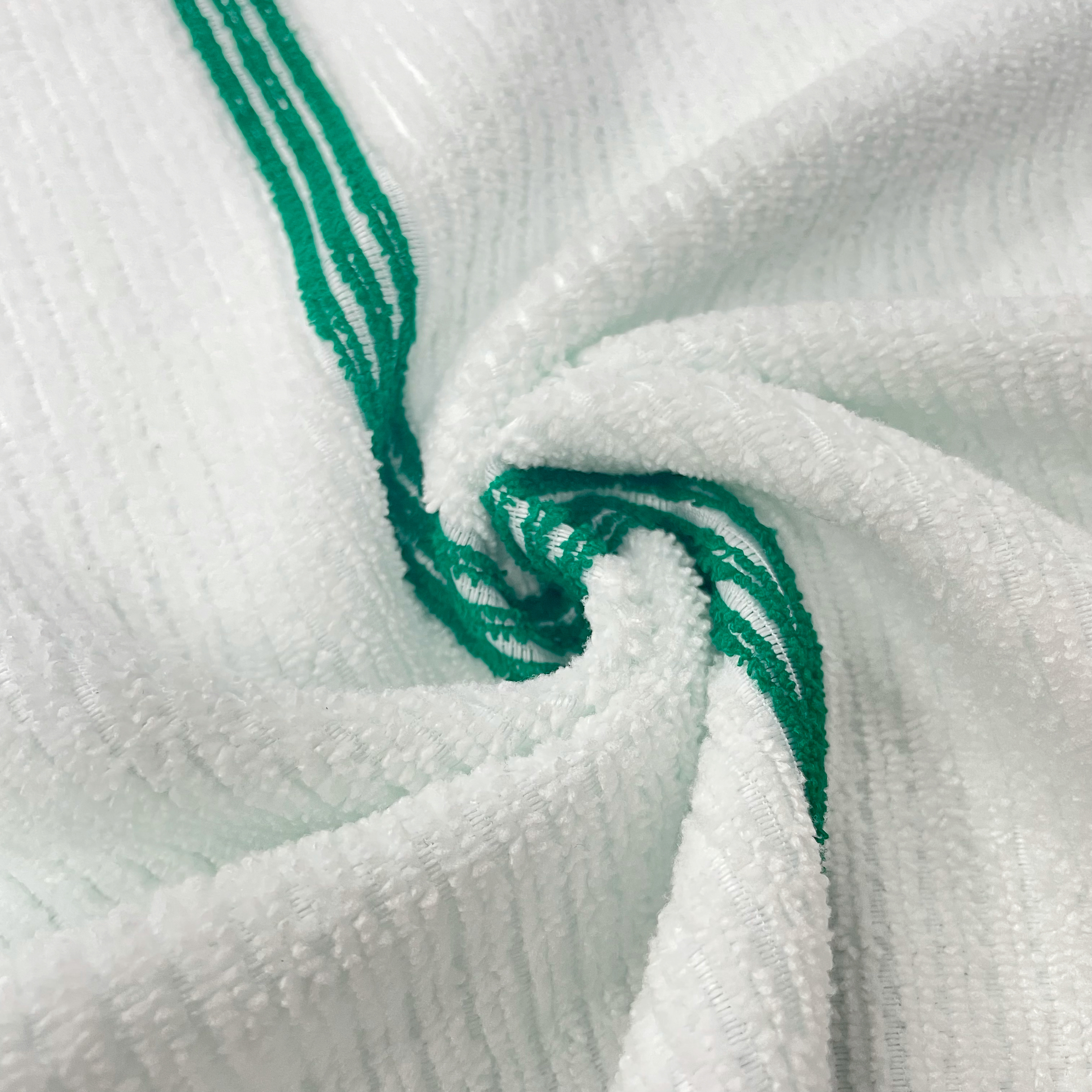 Microfiber Cationic Antibacteiral Cleaning Cloth manufacture