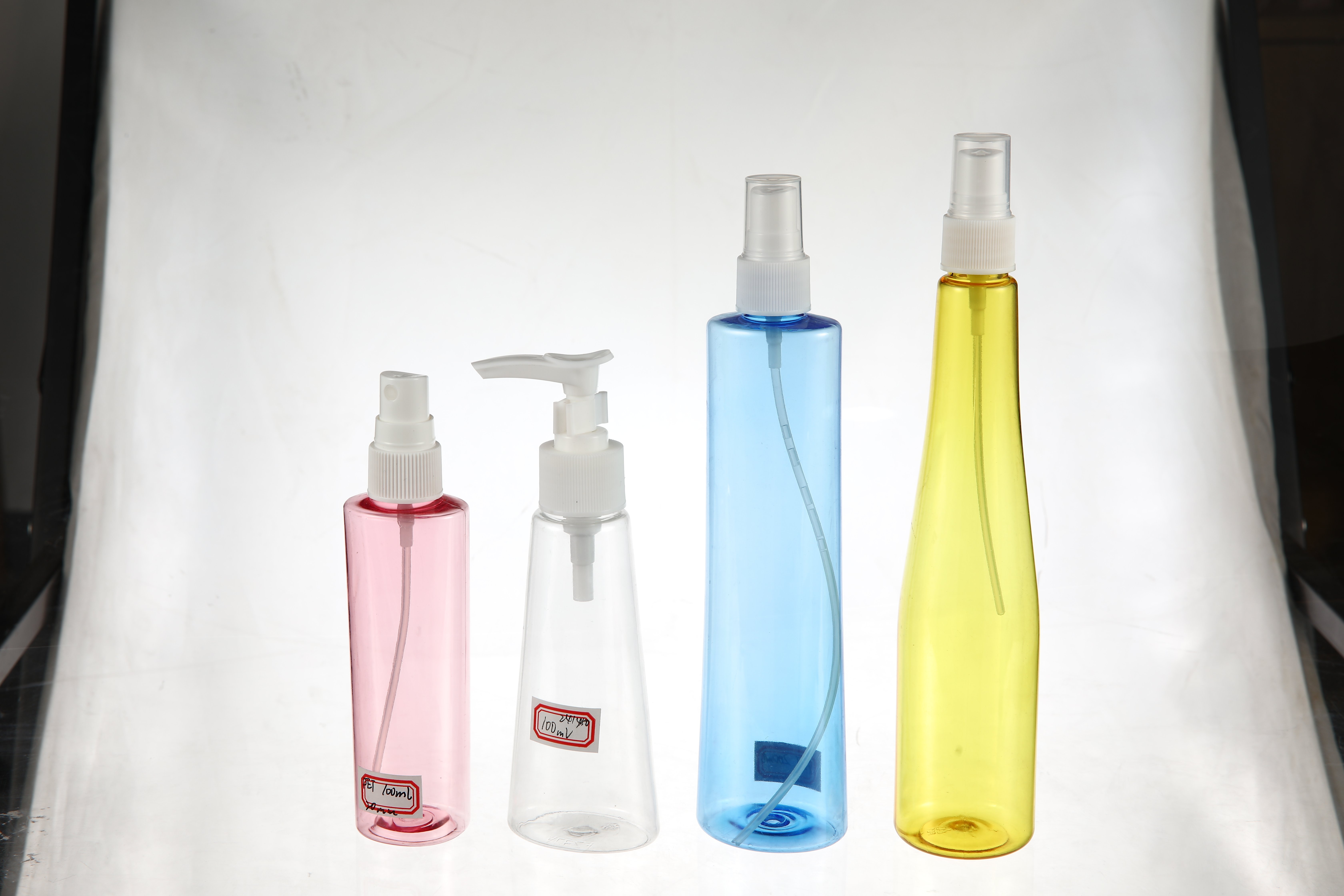 How Do Eco Friendly Plastic Bottles Help Reduce Environmental Impact?