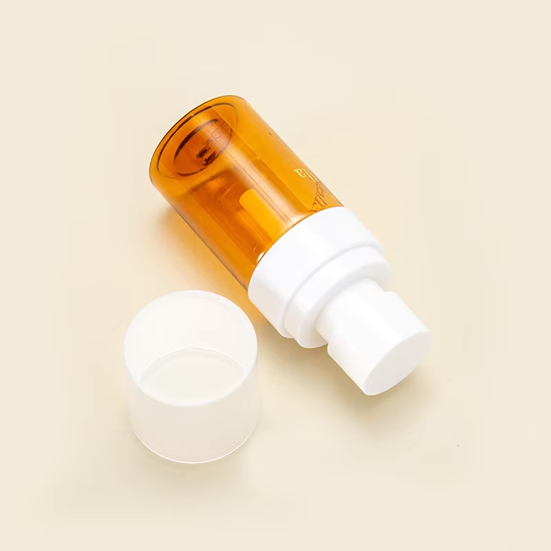 Why Are Clear PET Plastic Bottles the Preferred Choice for Visibility?