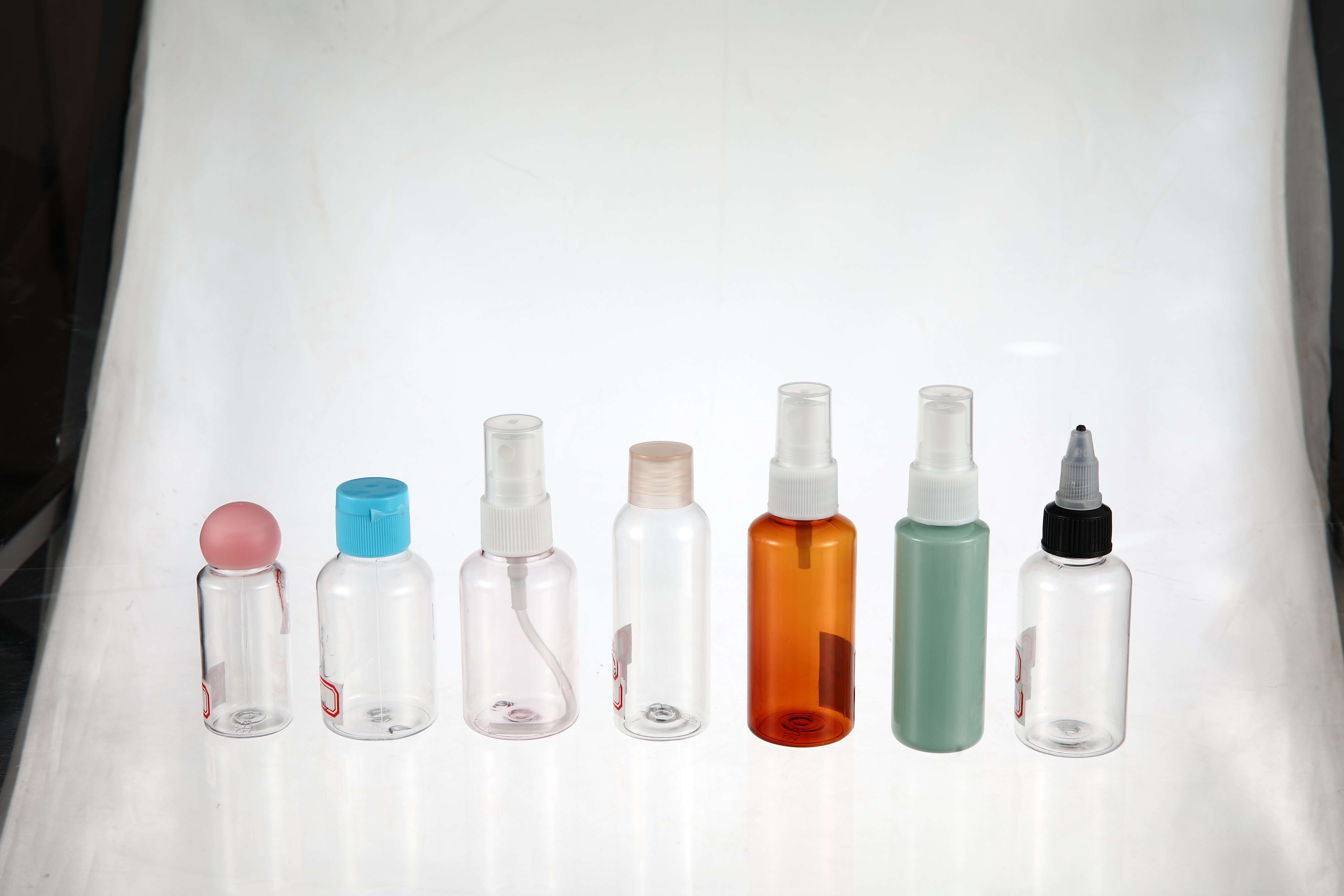 Why Choose a Round HDPE Bottle for Versatile Product Applications?