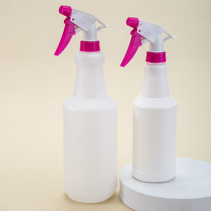 What Should You Expect from a Professional Spray Bottle Factory?