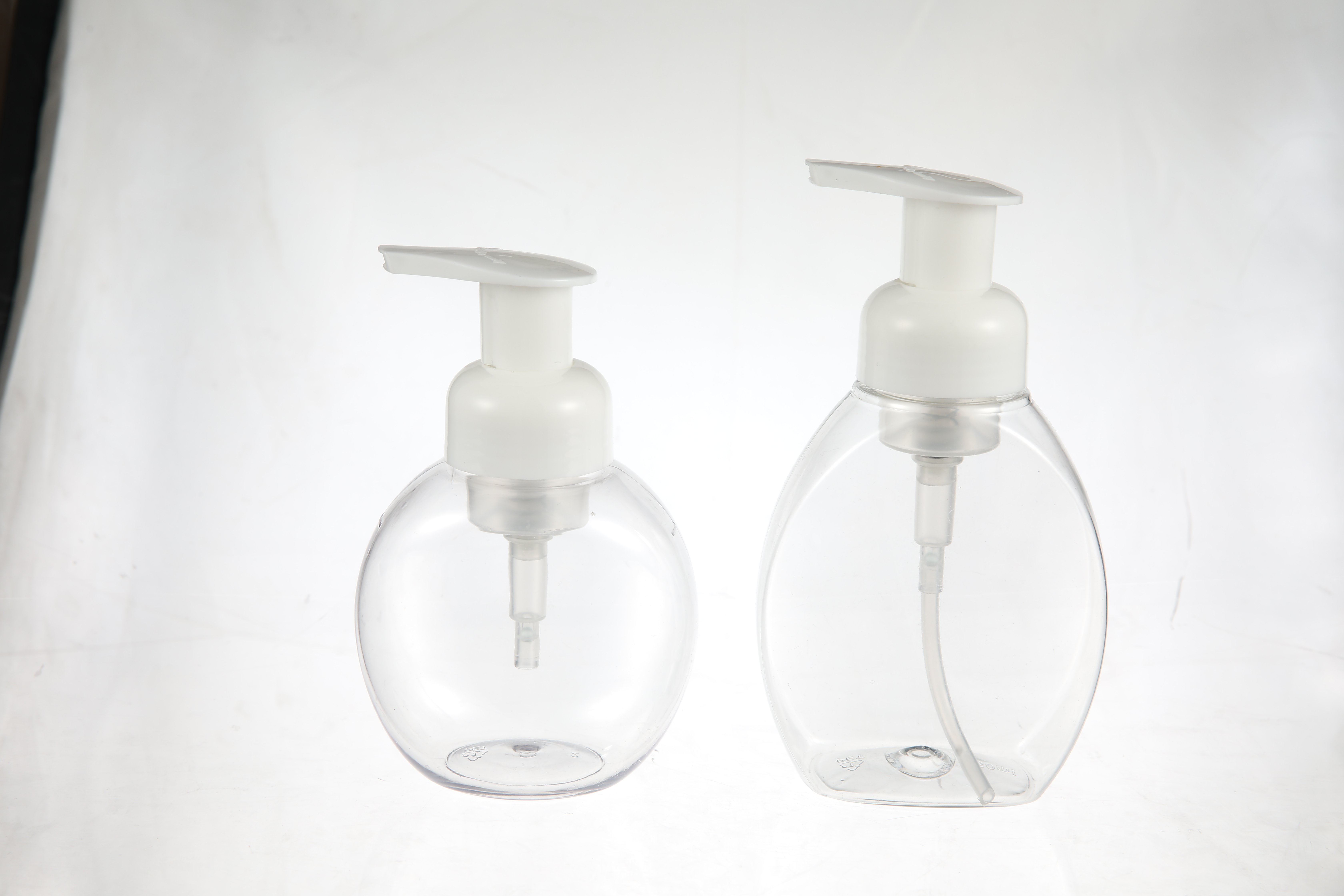 How Can Wholesale HDPE Plastic Bottles Lower Packaging Costs?