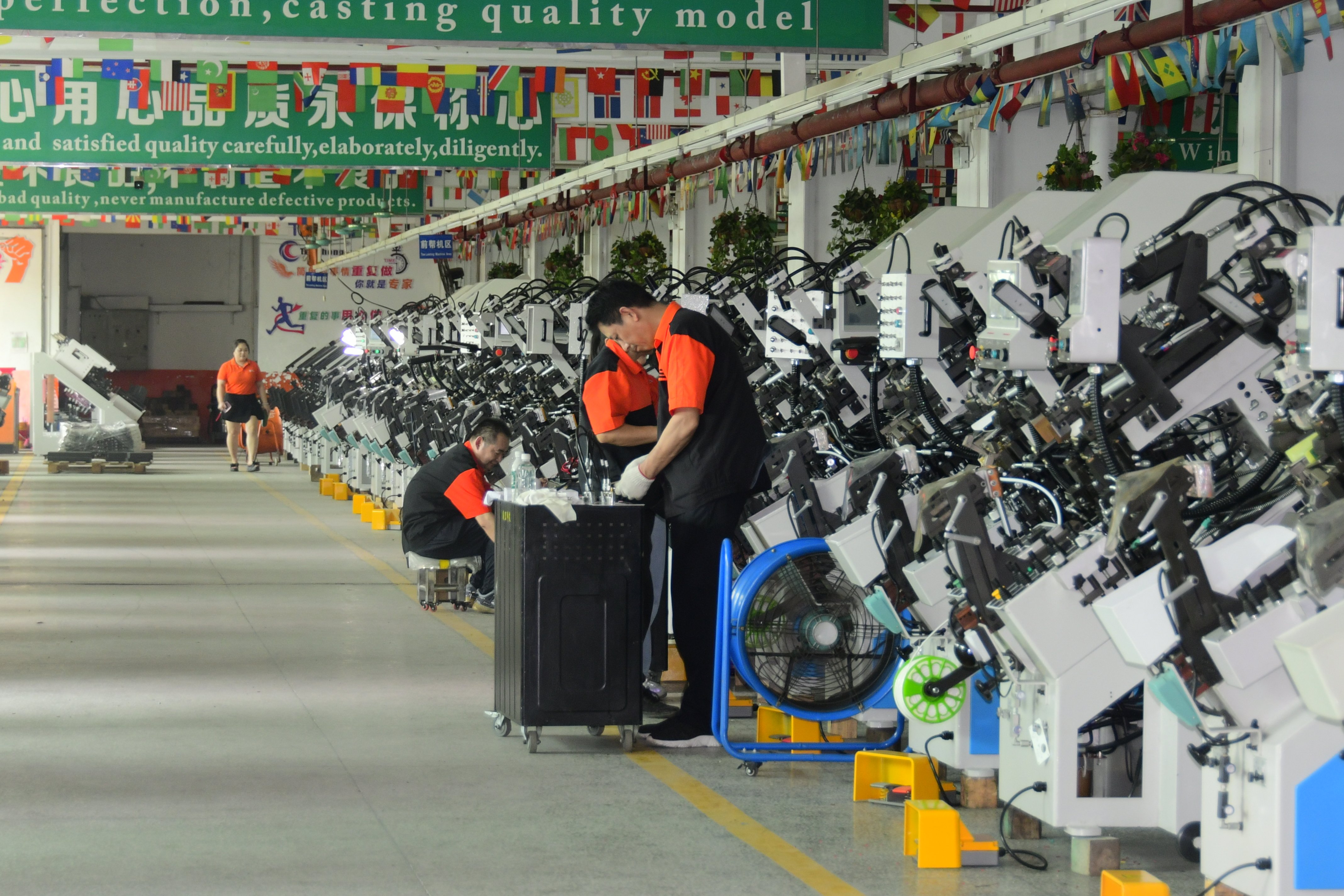 Shoes Maker Machine Price: What Affects the Final Quotation?