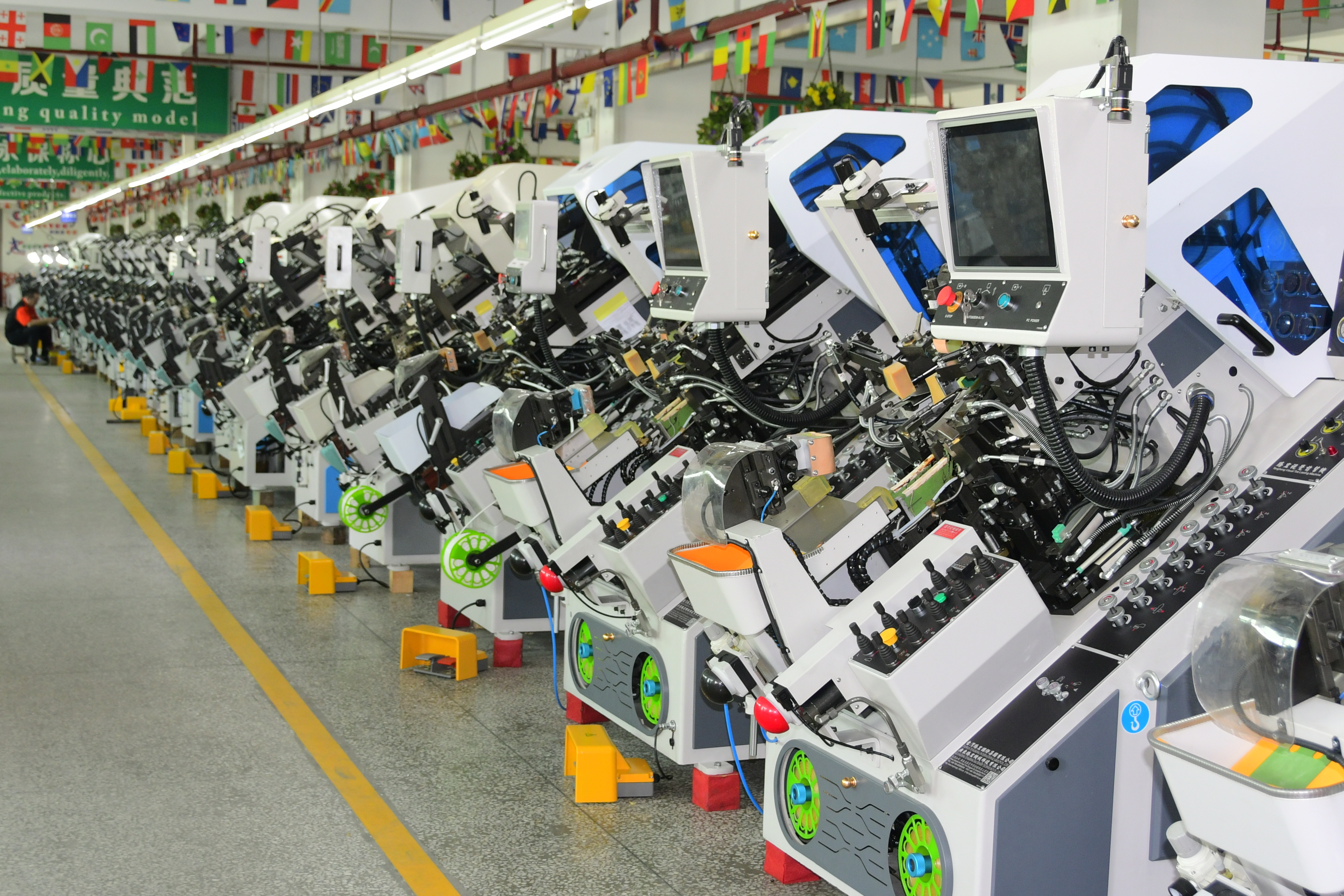 Footwear Manufacturing Machine: Key Equipment for Shoe Factories