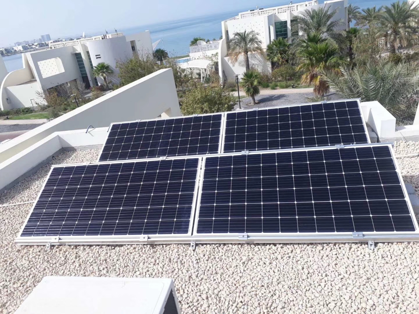 How to maintain commercial solar panels to maximize long-term ROI?
