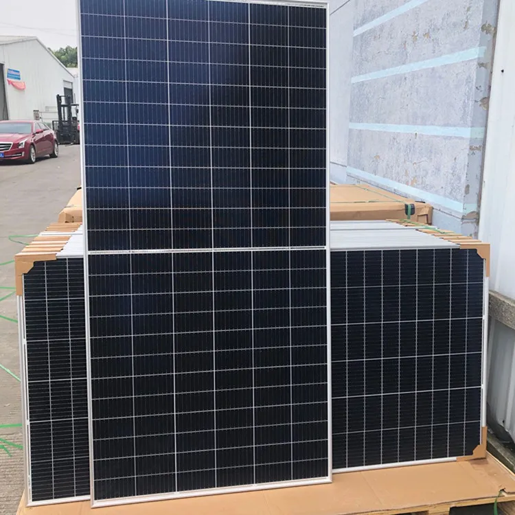 What are the benefits of custom solar panels for OEM/ODM solar projects?