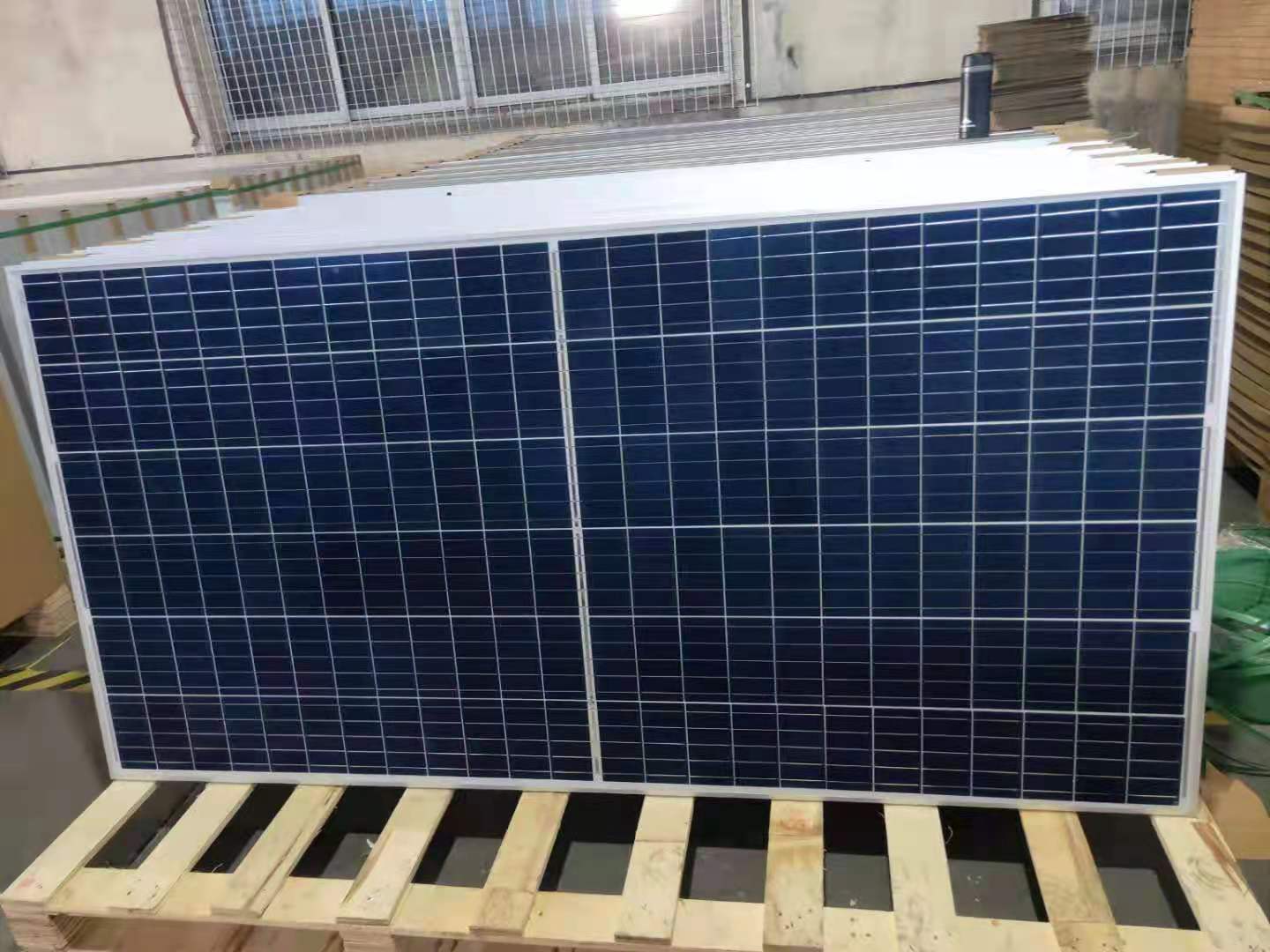 Warum ist die Leistungsgarantie entscheidend bei der Auswahl globaler Solarmodule?