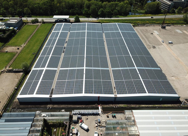 2.8 MW чатырындагы коммерциялык электр станциясы, Малайзия