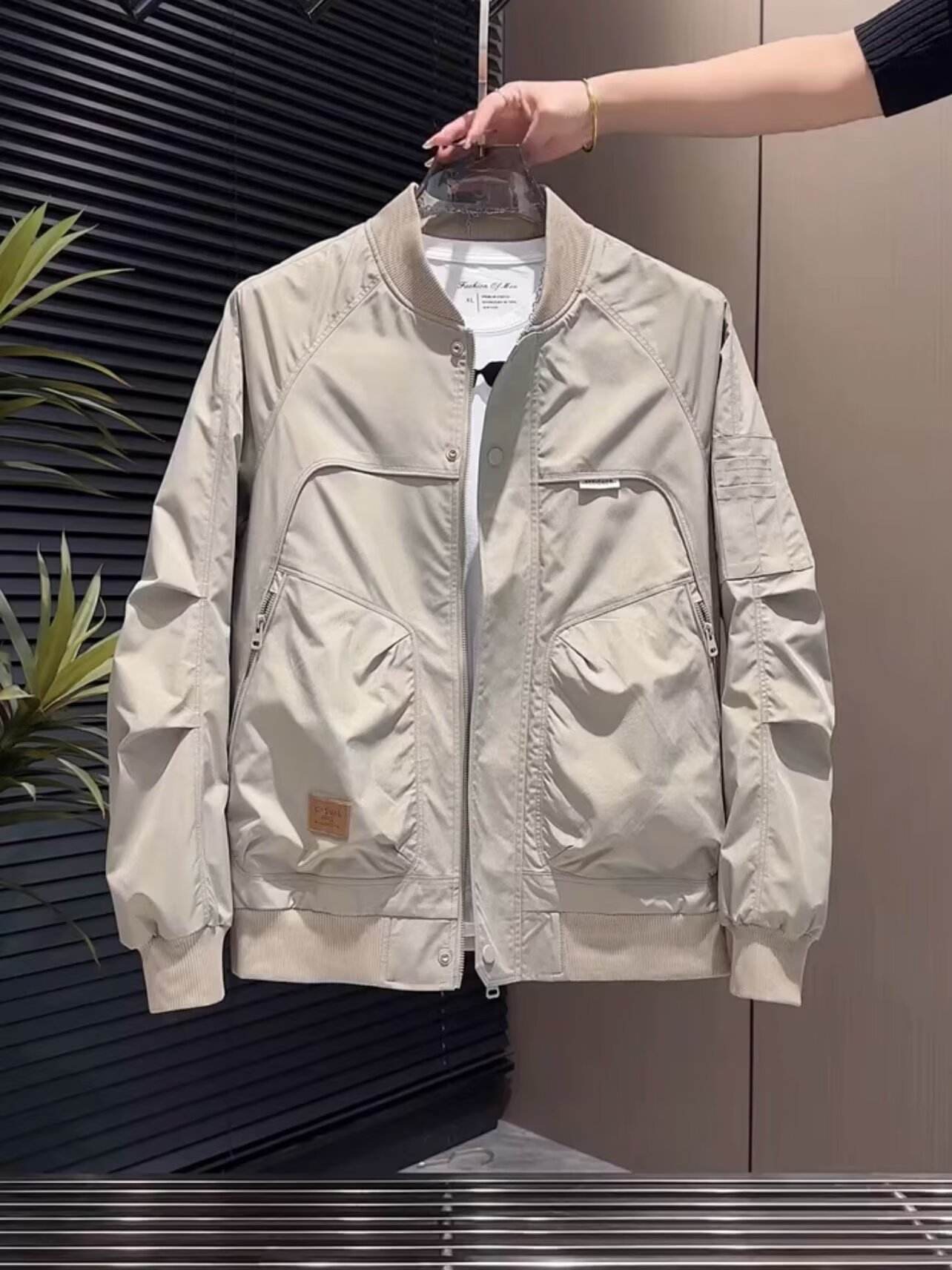 How to Choose the Perfect Casual Jacket for Every Season?
