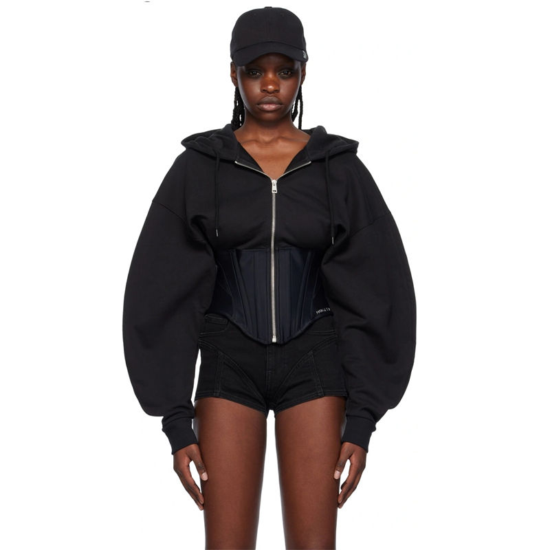 How to Spot Counterfeit Black Hoodies in the Wholesale Marke