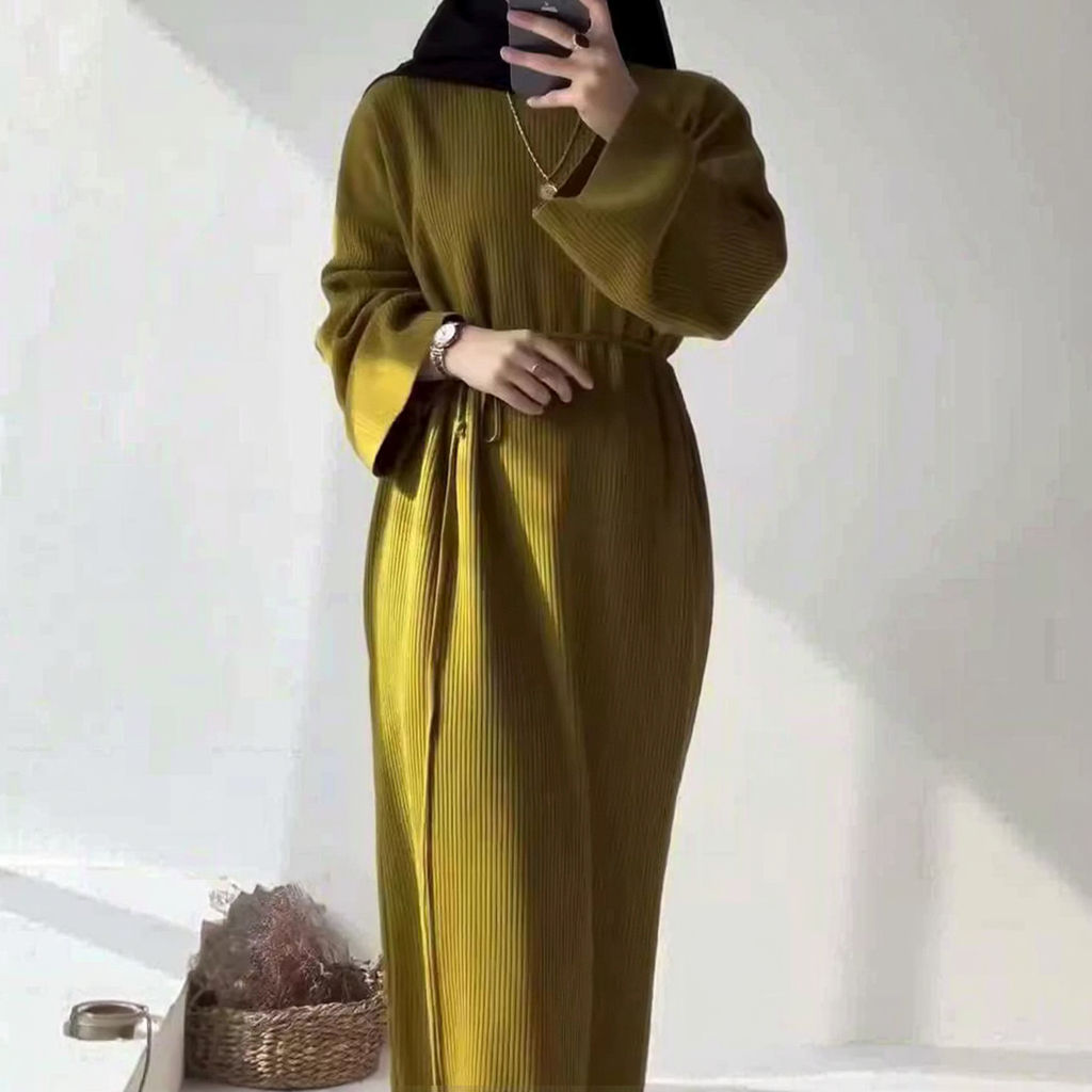 What Are the Latest Trends in Women's Formal Shirts for 2023?