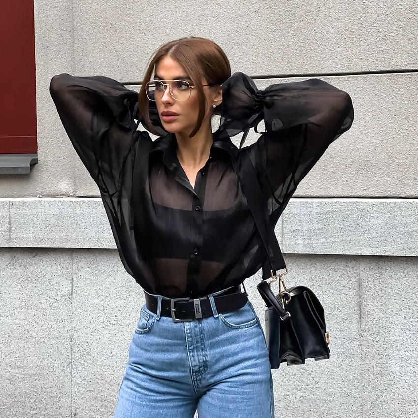 How to Style Women's Long Sleeve Tops for Effortless Elegance
