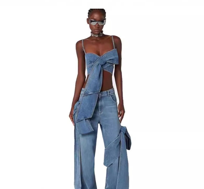 How to Accessorize Casual Tops with Jeans for a Complete Outfi