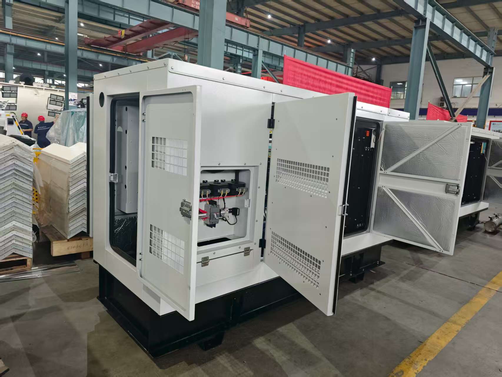 300kw silent generator set (2).jpg