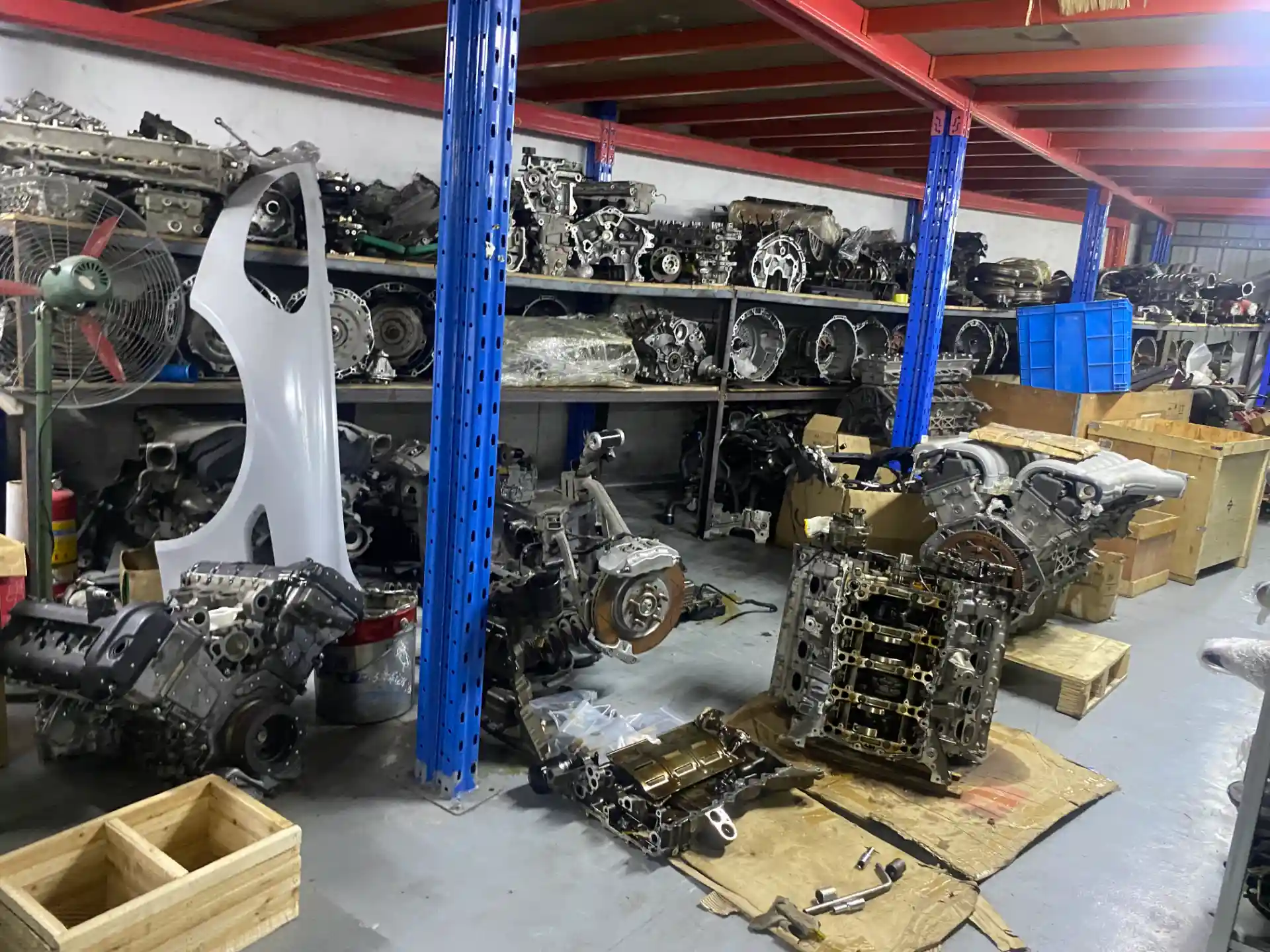 OEM Used Rolls-Royce Parts warehouse.webp