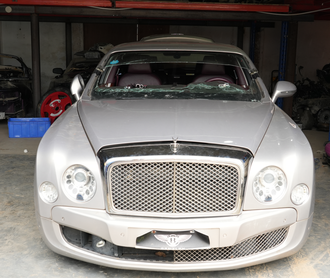 Where to Find Rare Bentley Mulsanne Replacement Parts.png