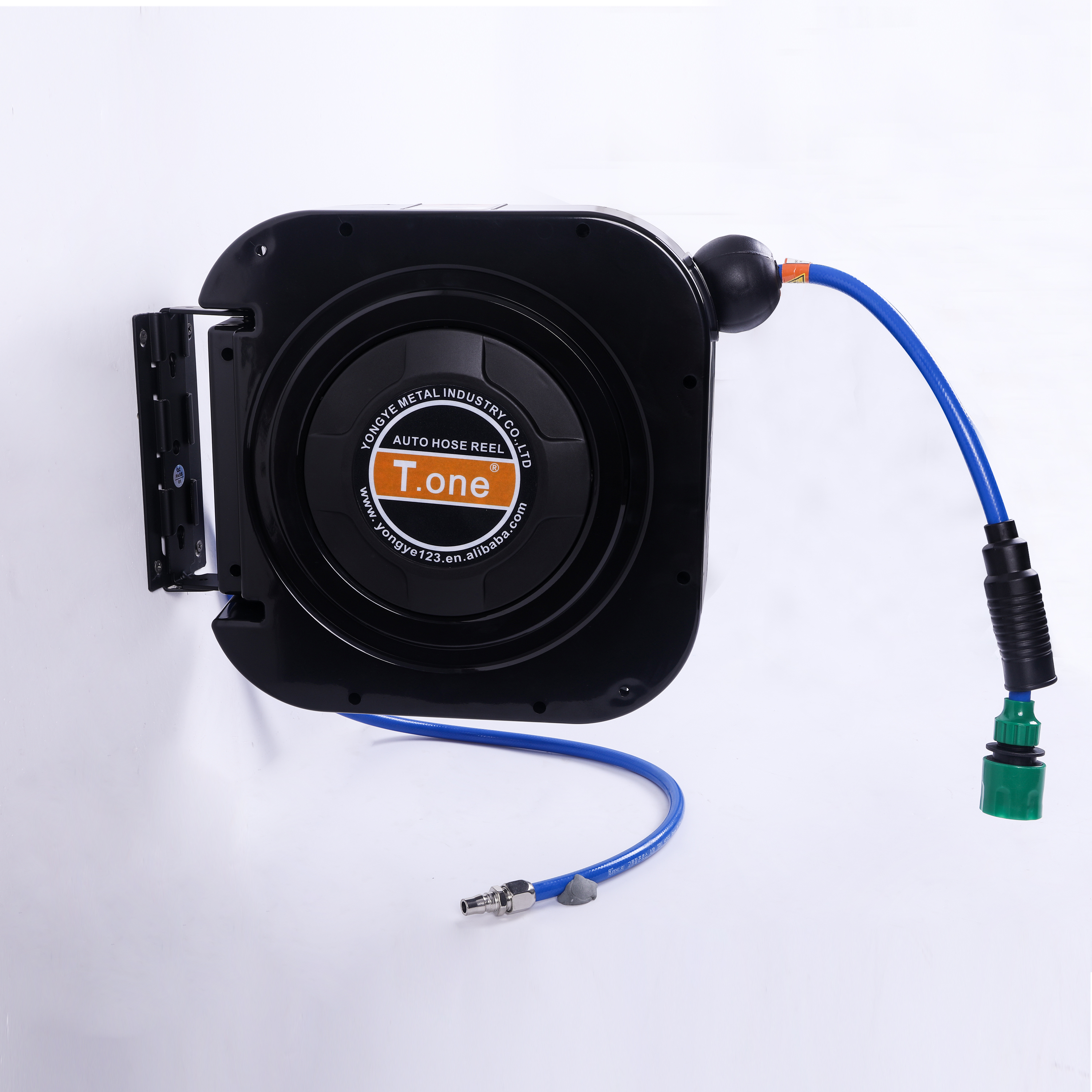 Comparing Water Hose Pipe Reel Specifications for Optimal Performance