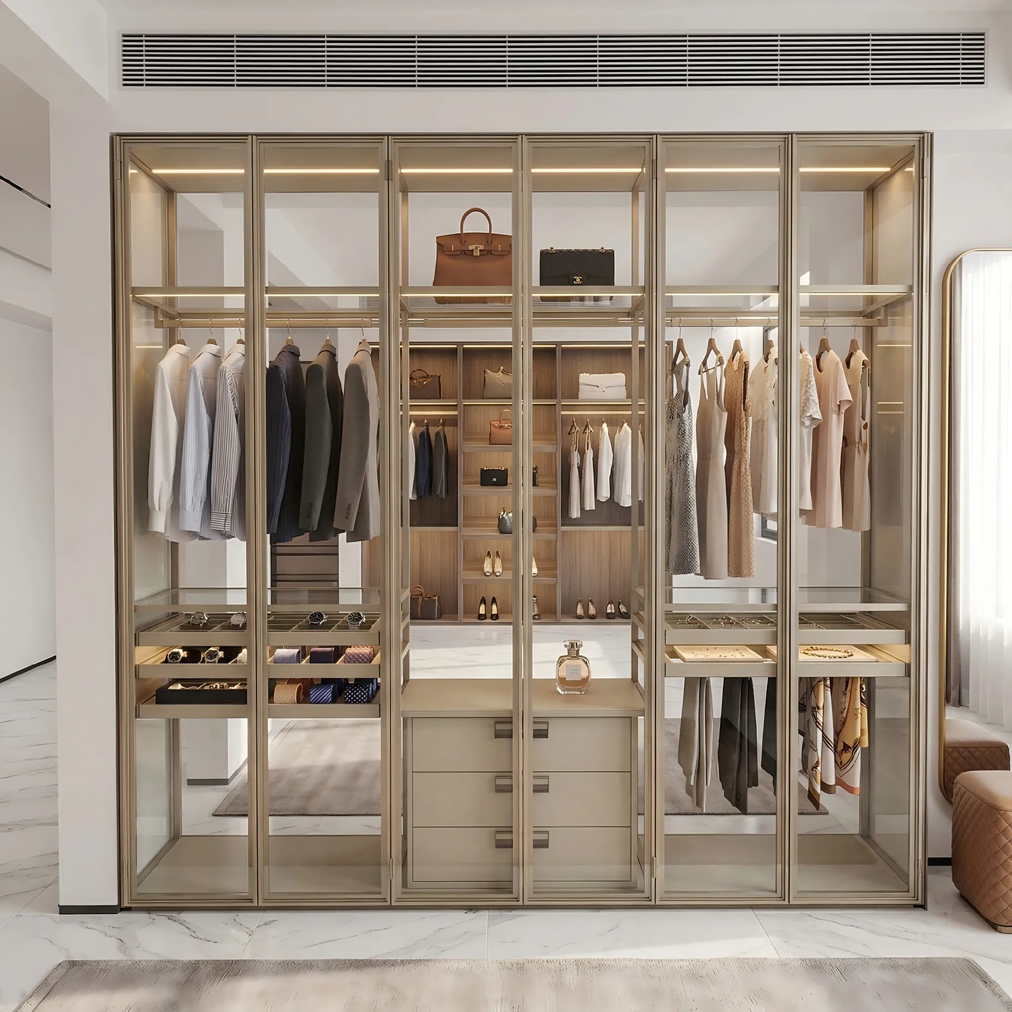 Comparing Luxury Aluminum Wardrobe Designs for Villas