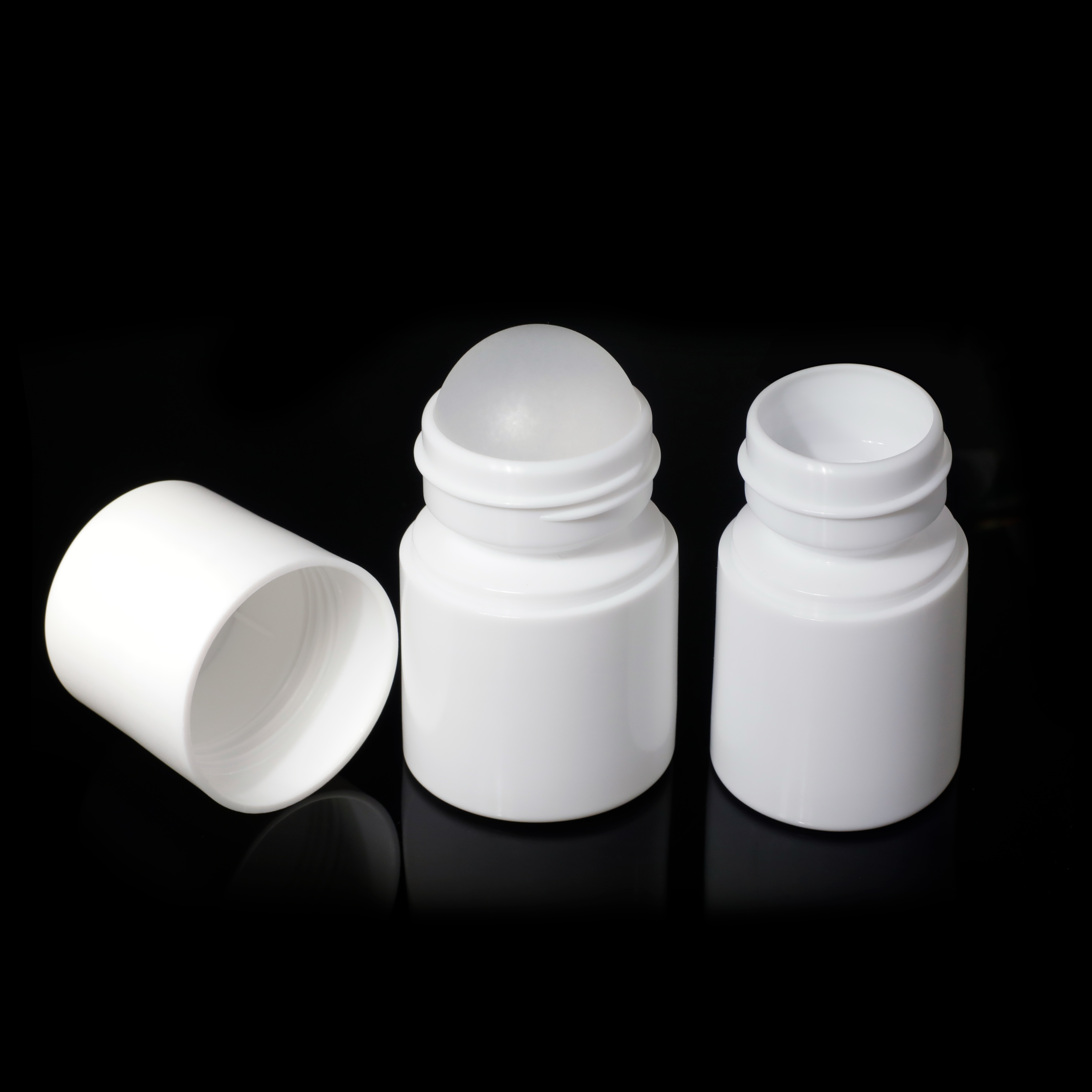 Discover the Benefits of Empty Essential Oil Roller Bottles