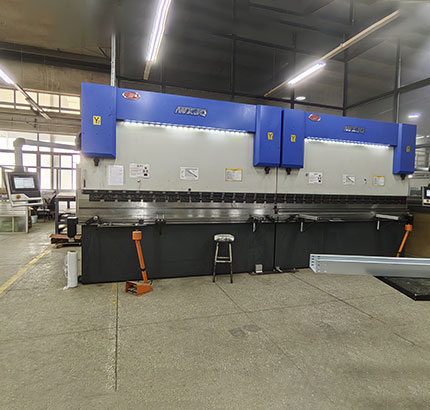 Bending Machine