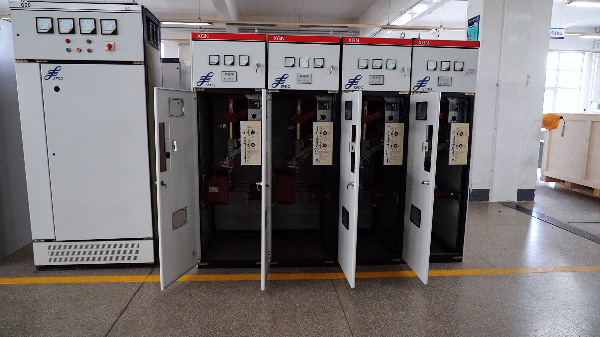 Distribution Cabinets for Data and Power