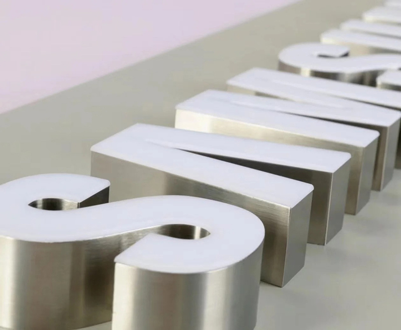 Super letters