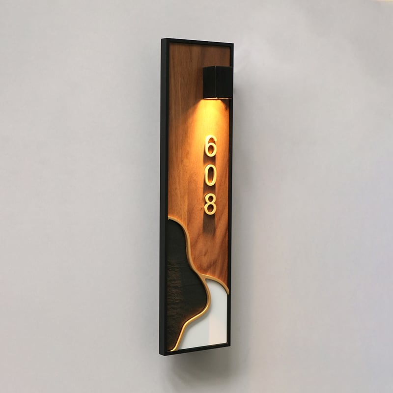Insegna numerica per porta in legno