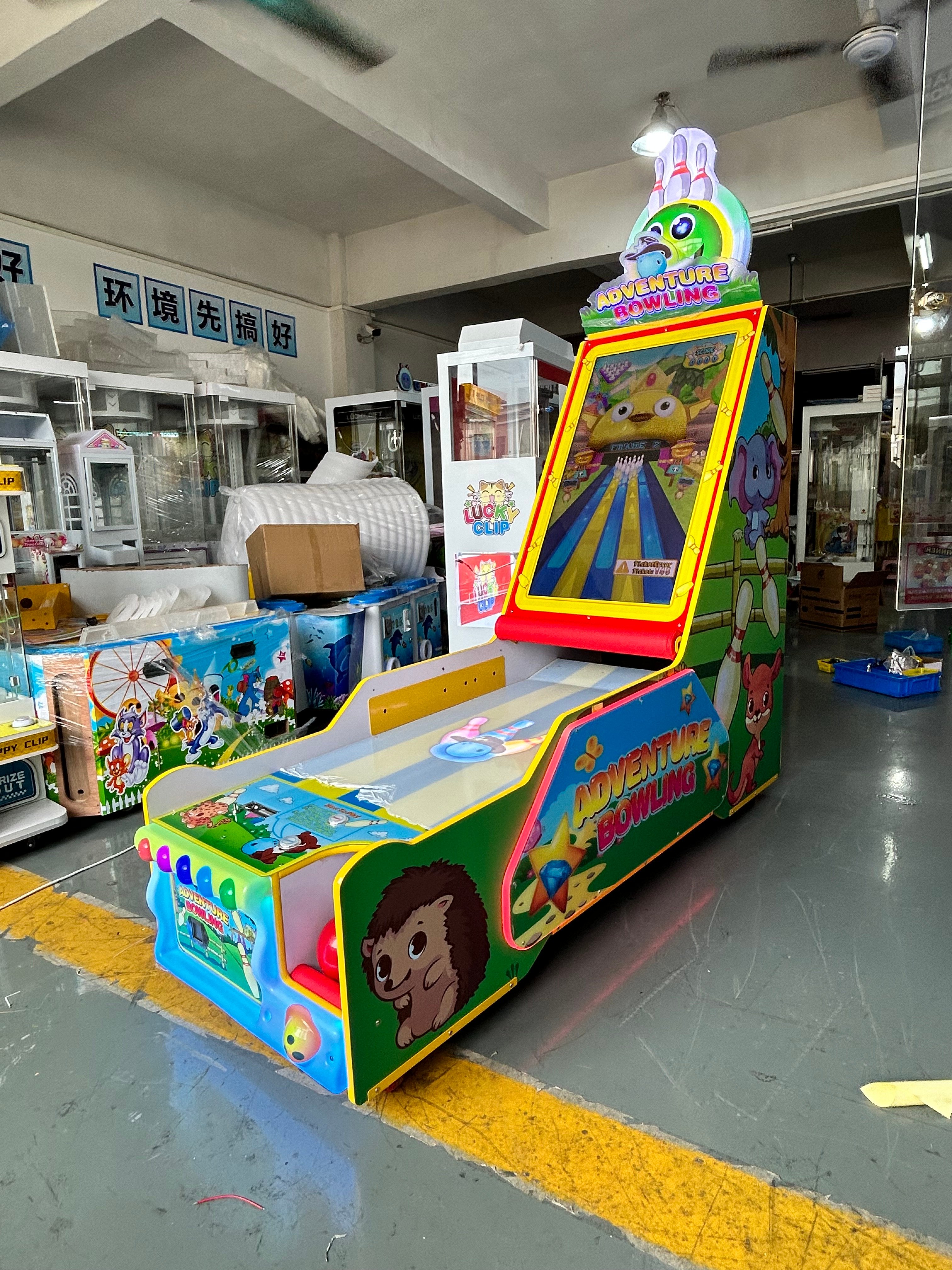 Bowling_Funforward professional arcade manufacturer coin operated machine arcade layout design service playground project _7