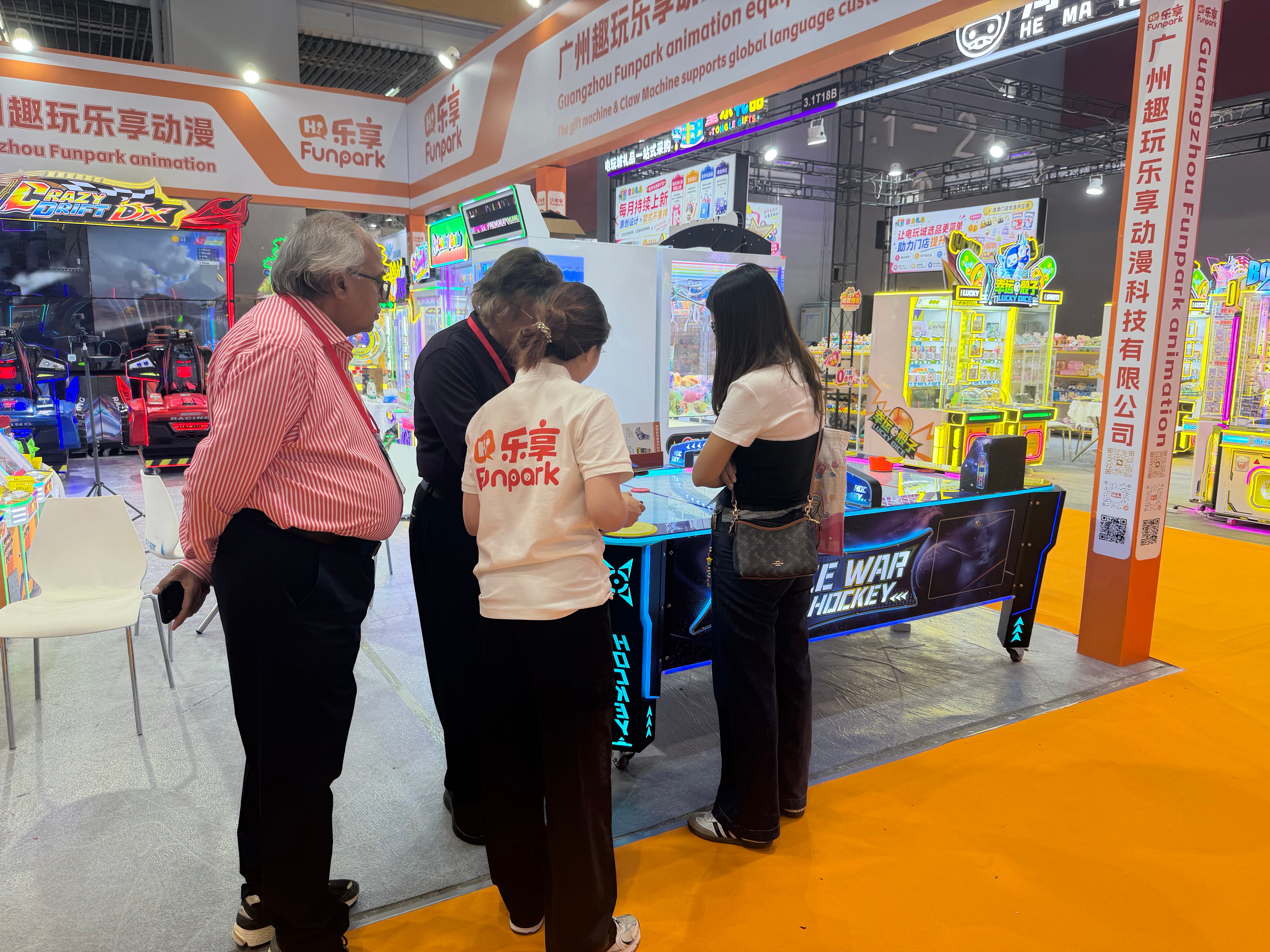 Space War Air Hockey: The Social Interaction Magnet