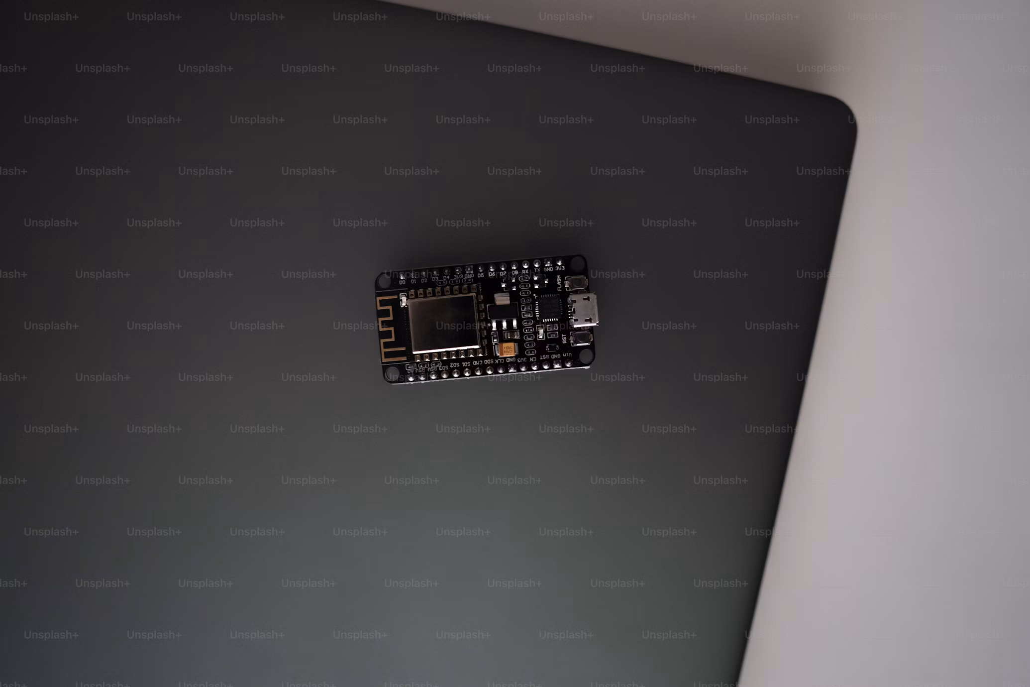 RFID-mikrochips: Fremtiden for kontaktløs teknologi