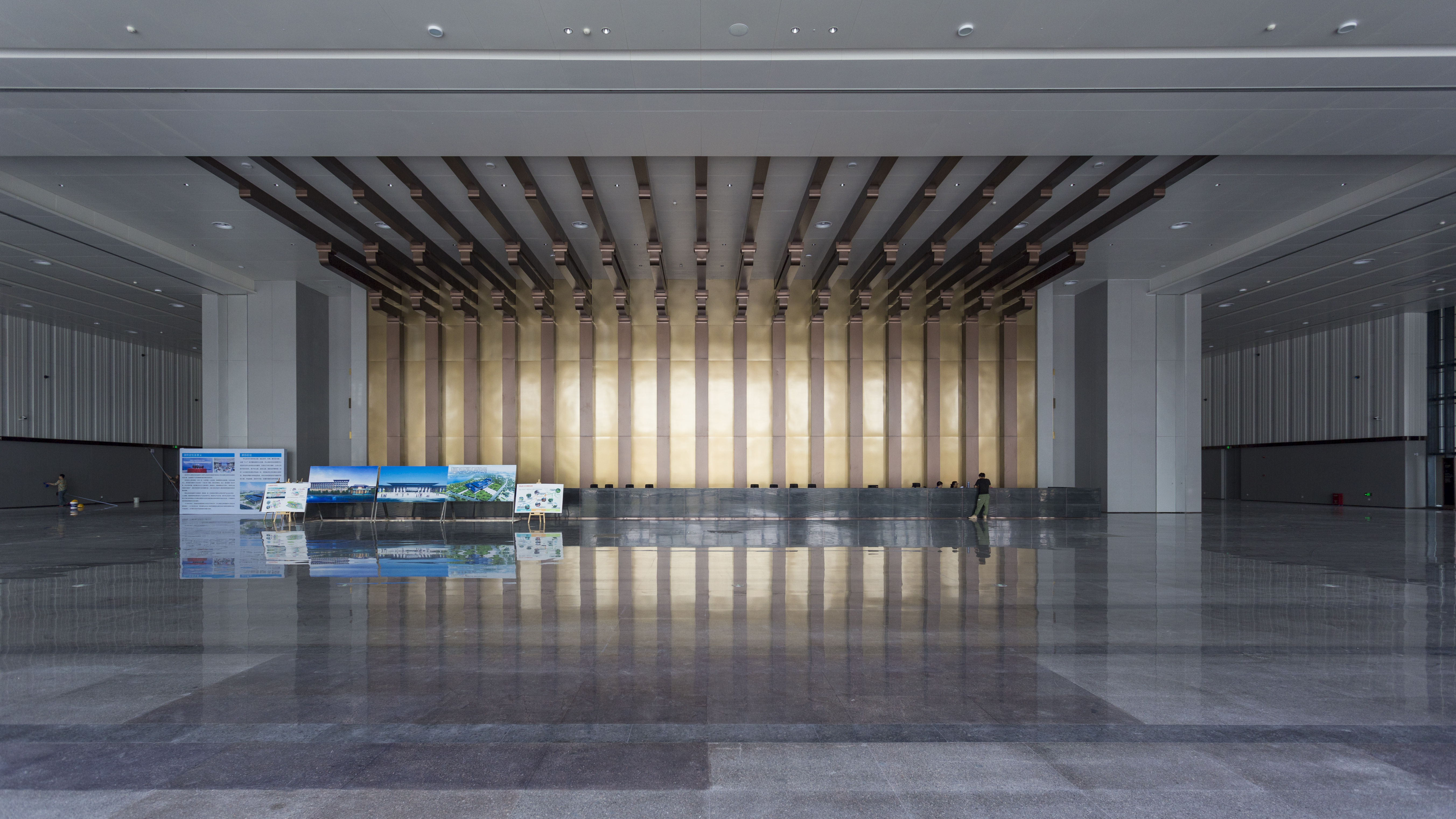 Pingshan Yanzi Lake Exhibition Center | Commercial Building | | RUNPIN Insights