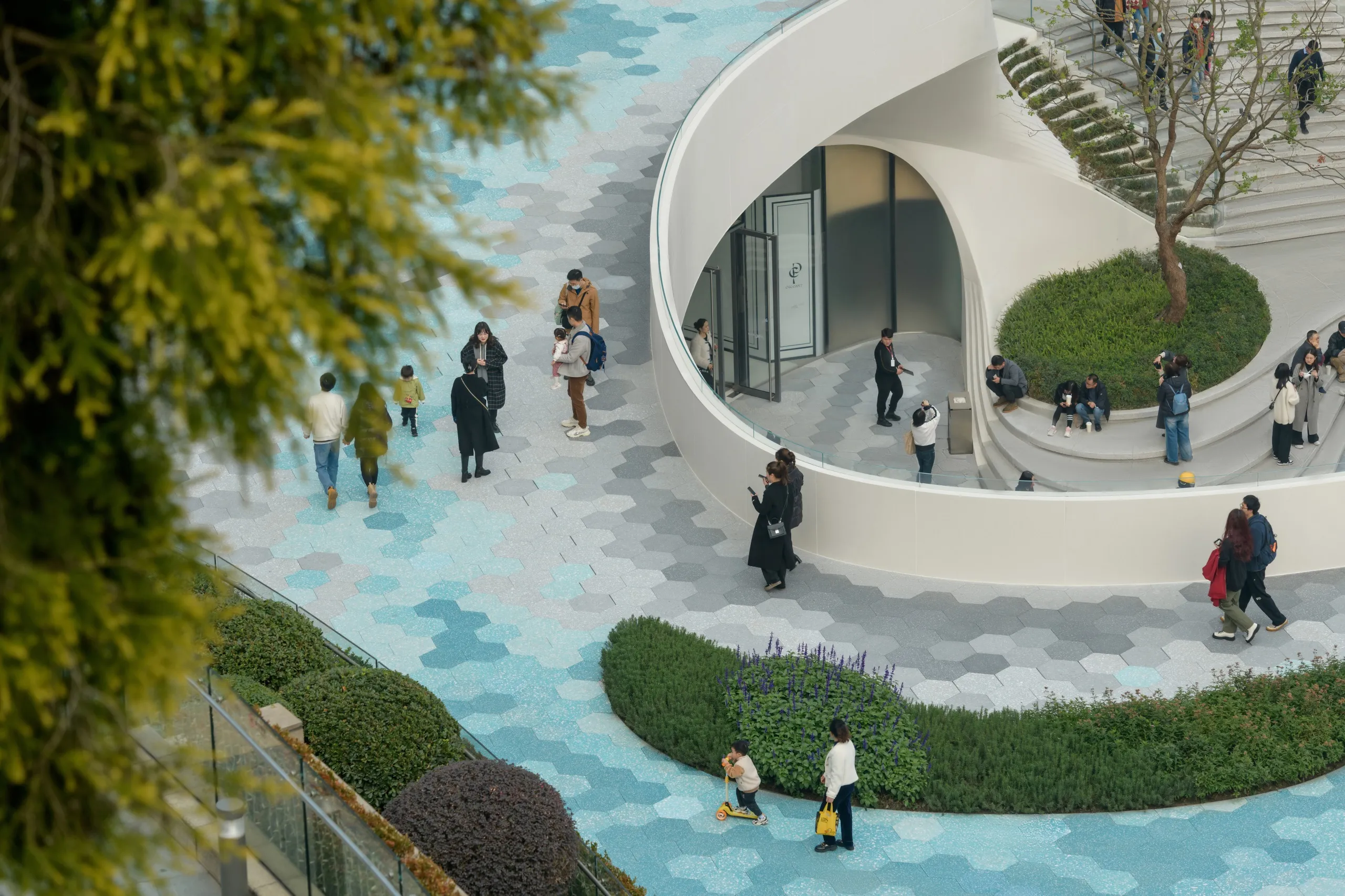 Chengdu MixC Square Renovation | Commercial Building |  | RUNPIN Insights