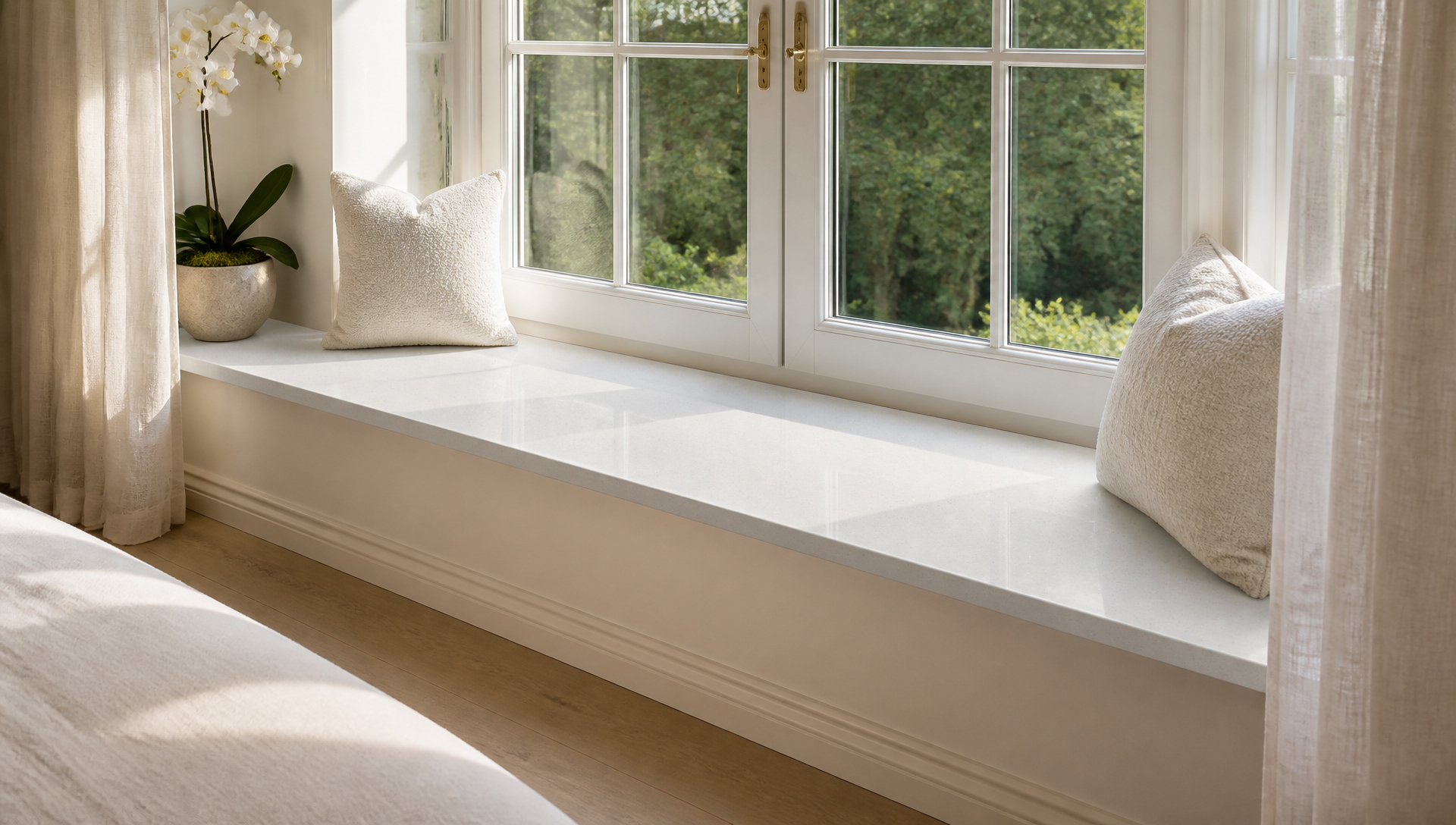 Lotus White