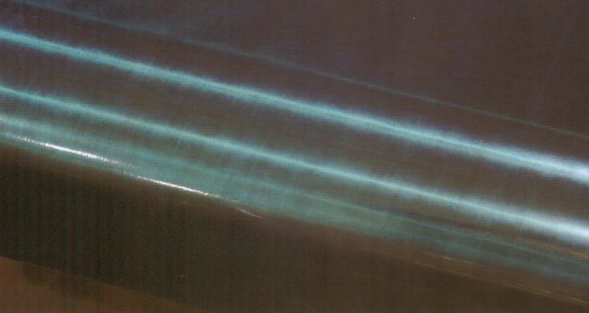 How to align unidirectional carbon fiber prepreg correctly during lamination?