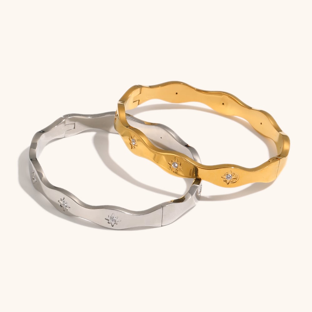 Water Wave North Star Zircon Bangle