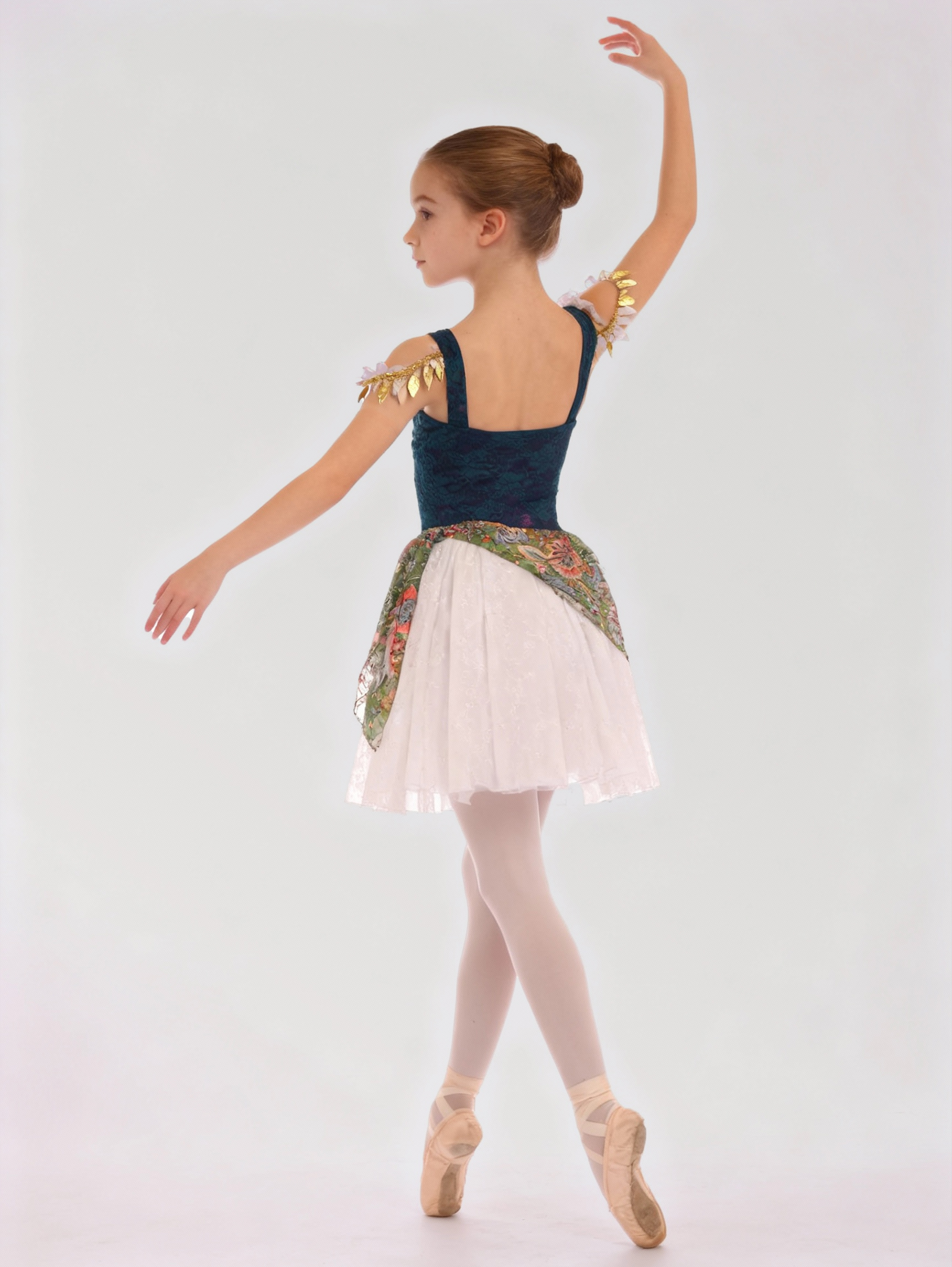 ANA-25010-Chateau-Jade
