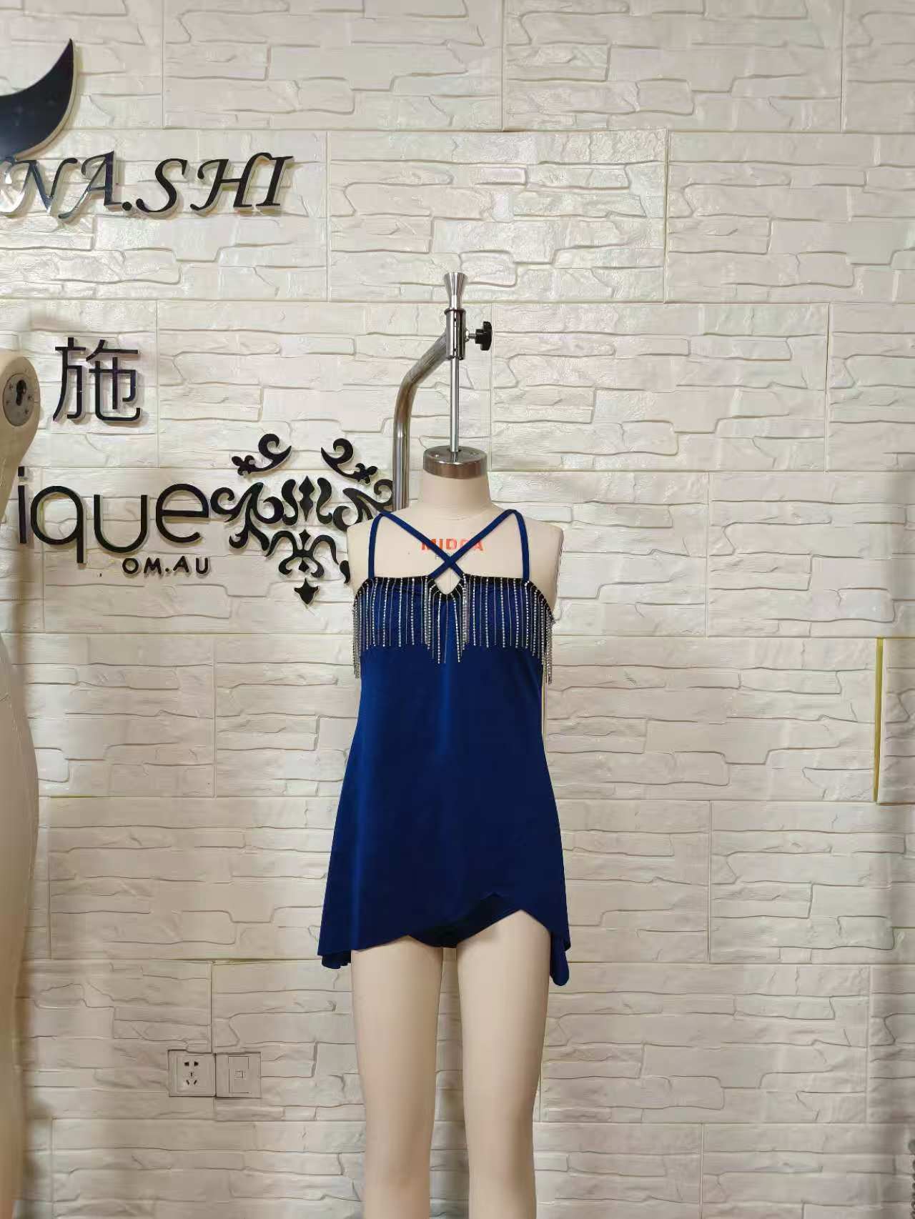 ANA-26244-Freya-Azul Marino-Jazz