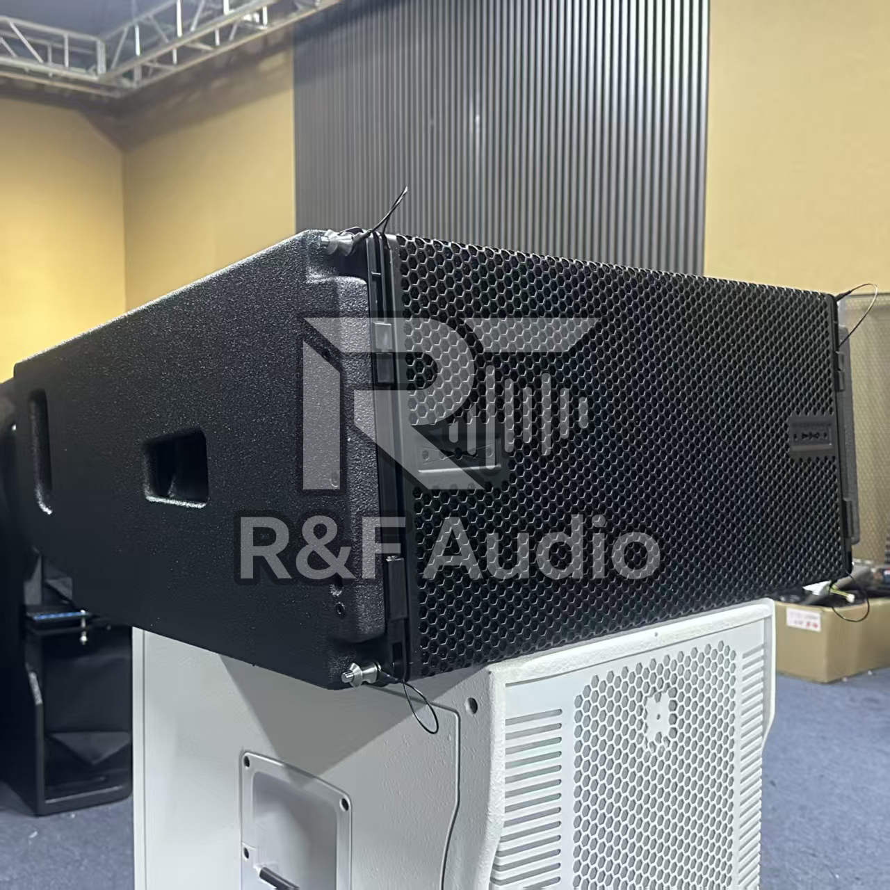 Scalable Configuration and Professional Reliability