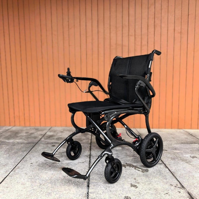 What Makes a Foldable Automatic Wheelchair Ideal for Travel?