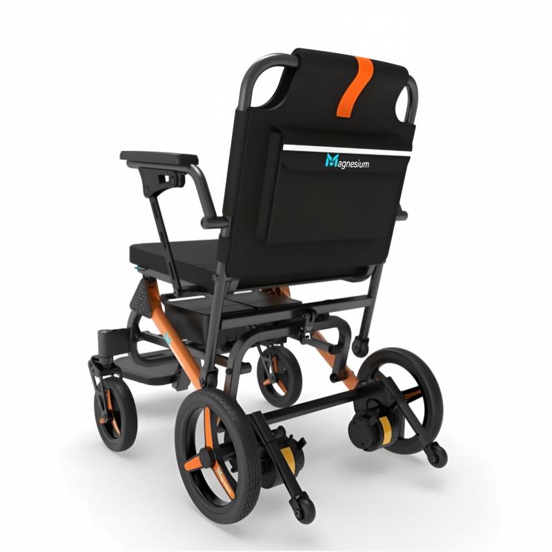 RS-WM204 Portable Magnesium Alloy Foldable Wheelchair Factory Supply

