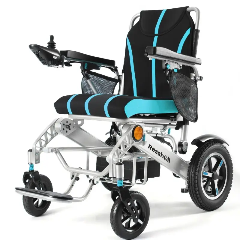 How to Choose Between a Power Wheelchair & Electric Scooter