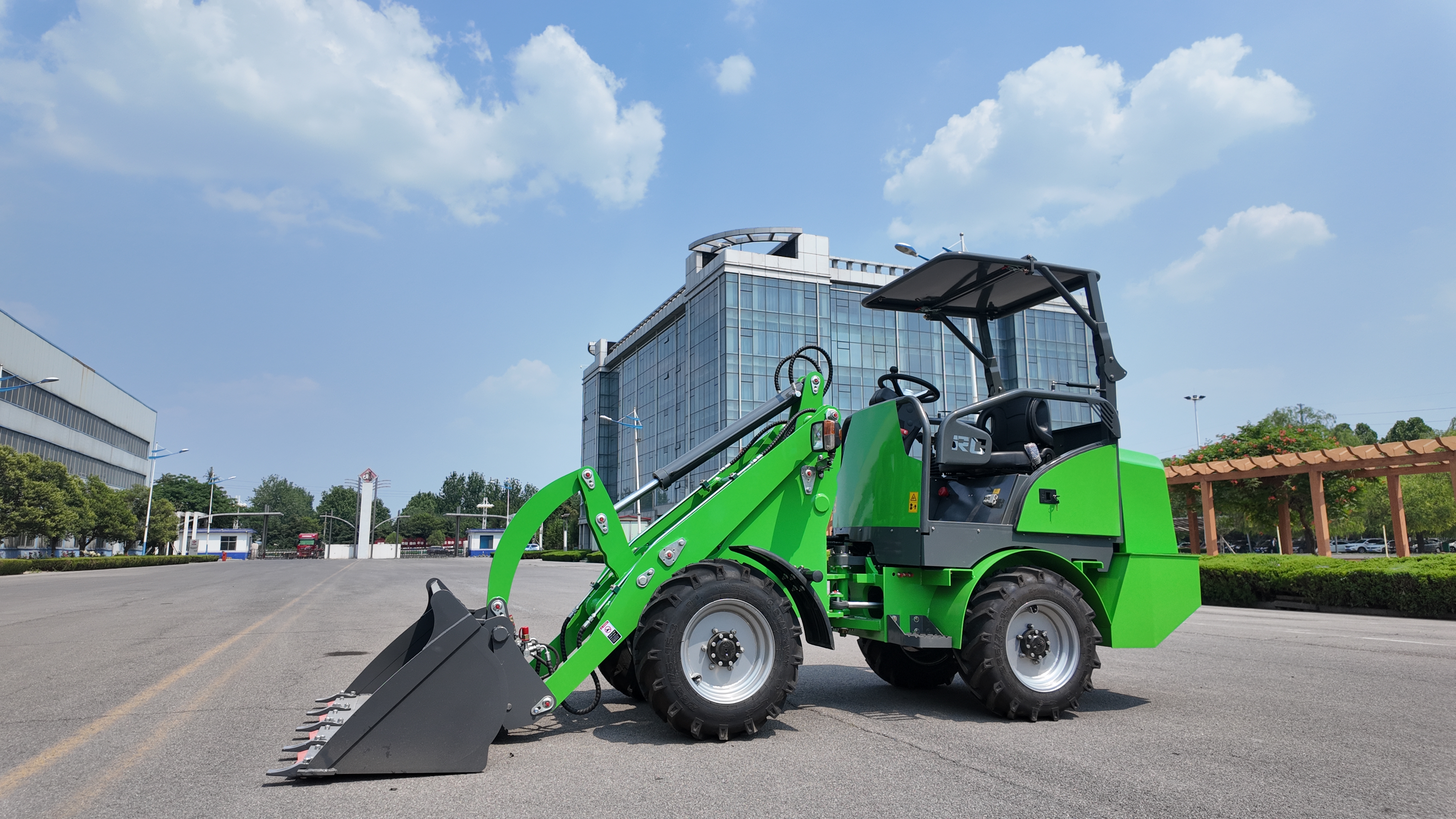 Efficient Small Mini Wheel Loader for Farm Operations