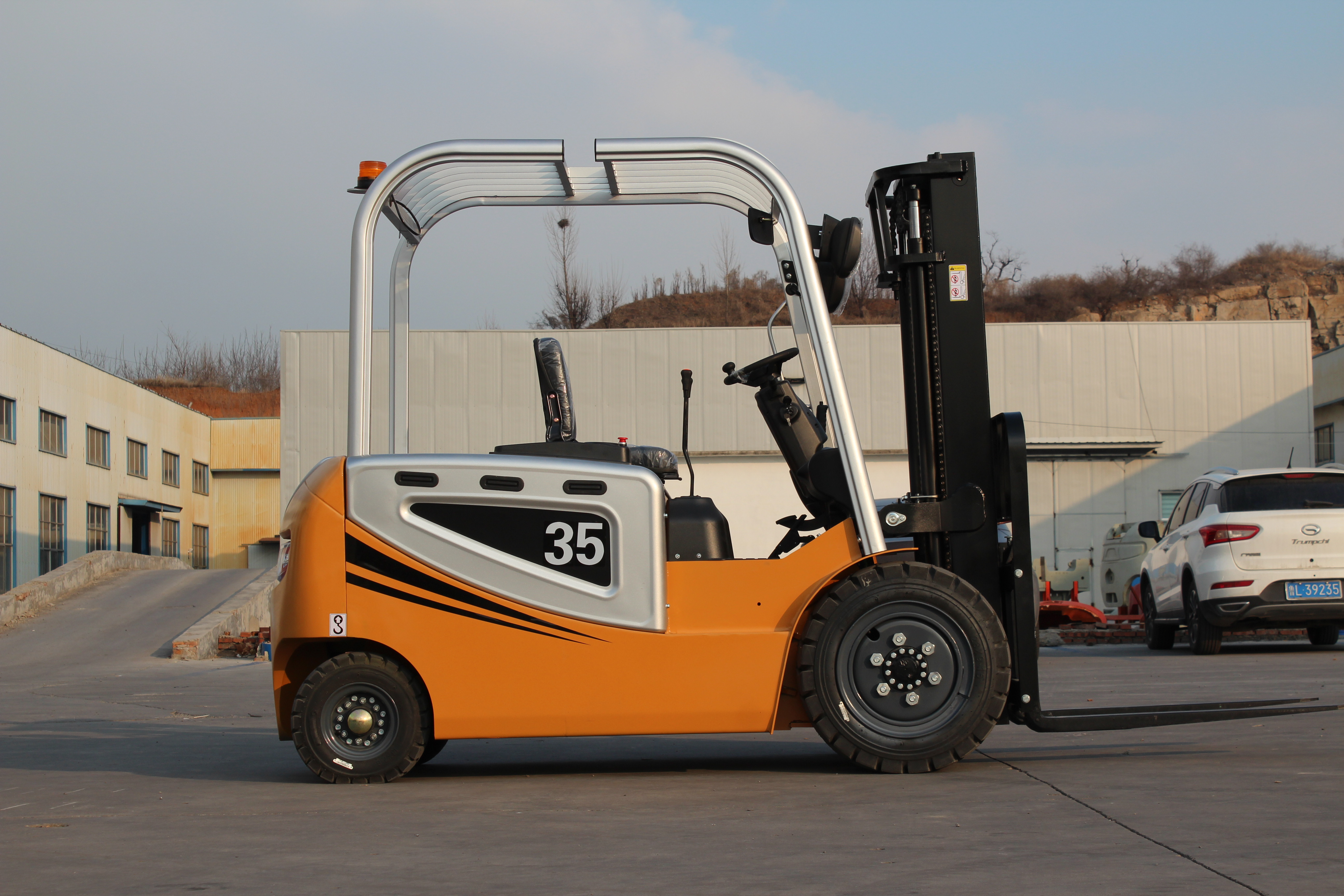 Proven Battery Technology for Extended Performance