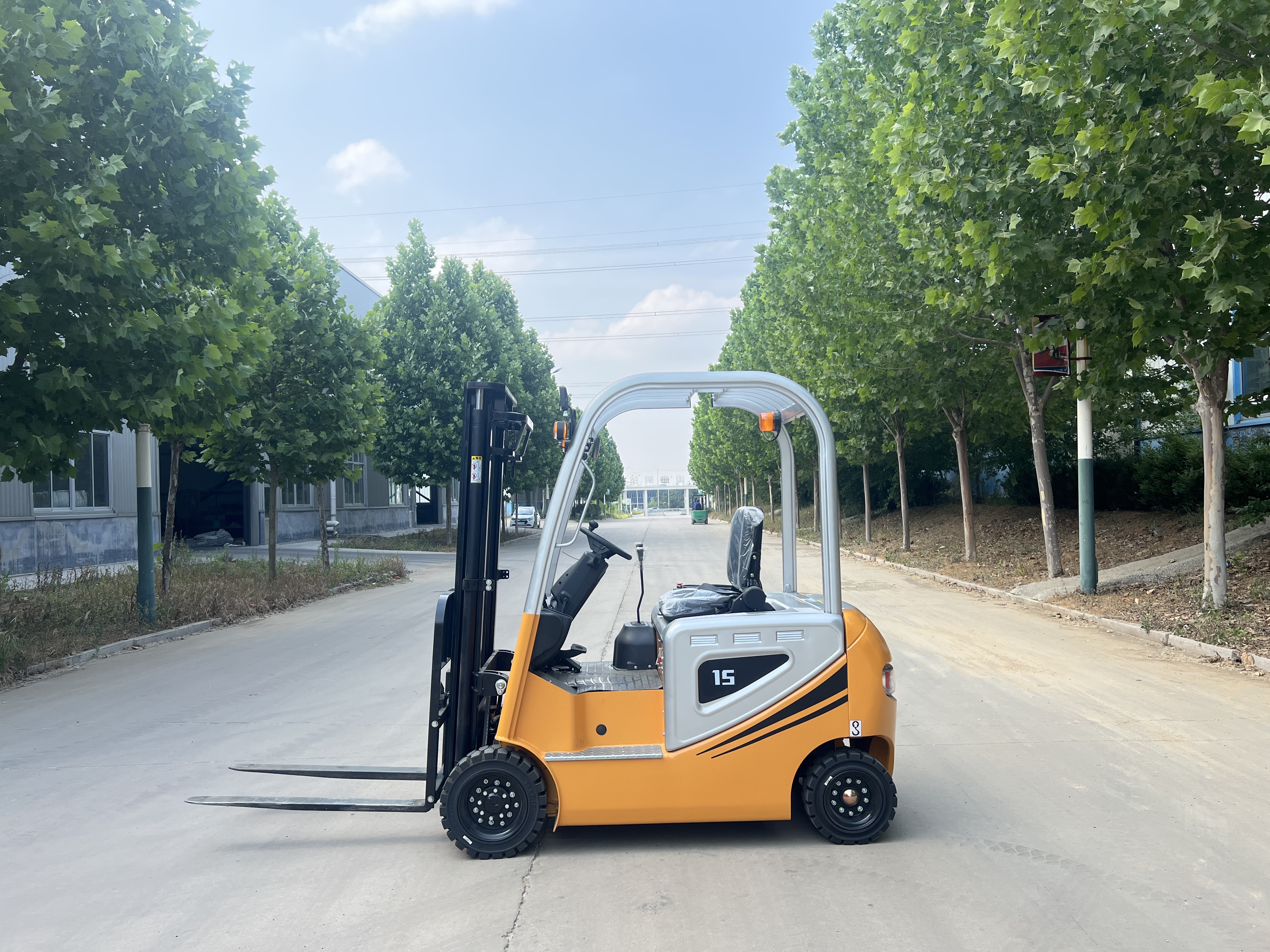High-Performance Diesel Forklifts for Heavy-Duty Applications